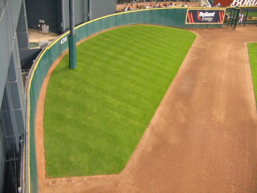 Ballpark Quirks: Summiting Tal's Hill in Minute Maid Park's centerfield -  Sports Illustrated