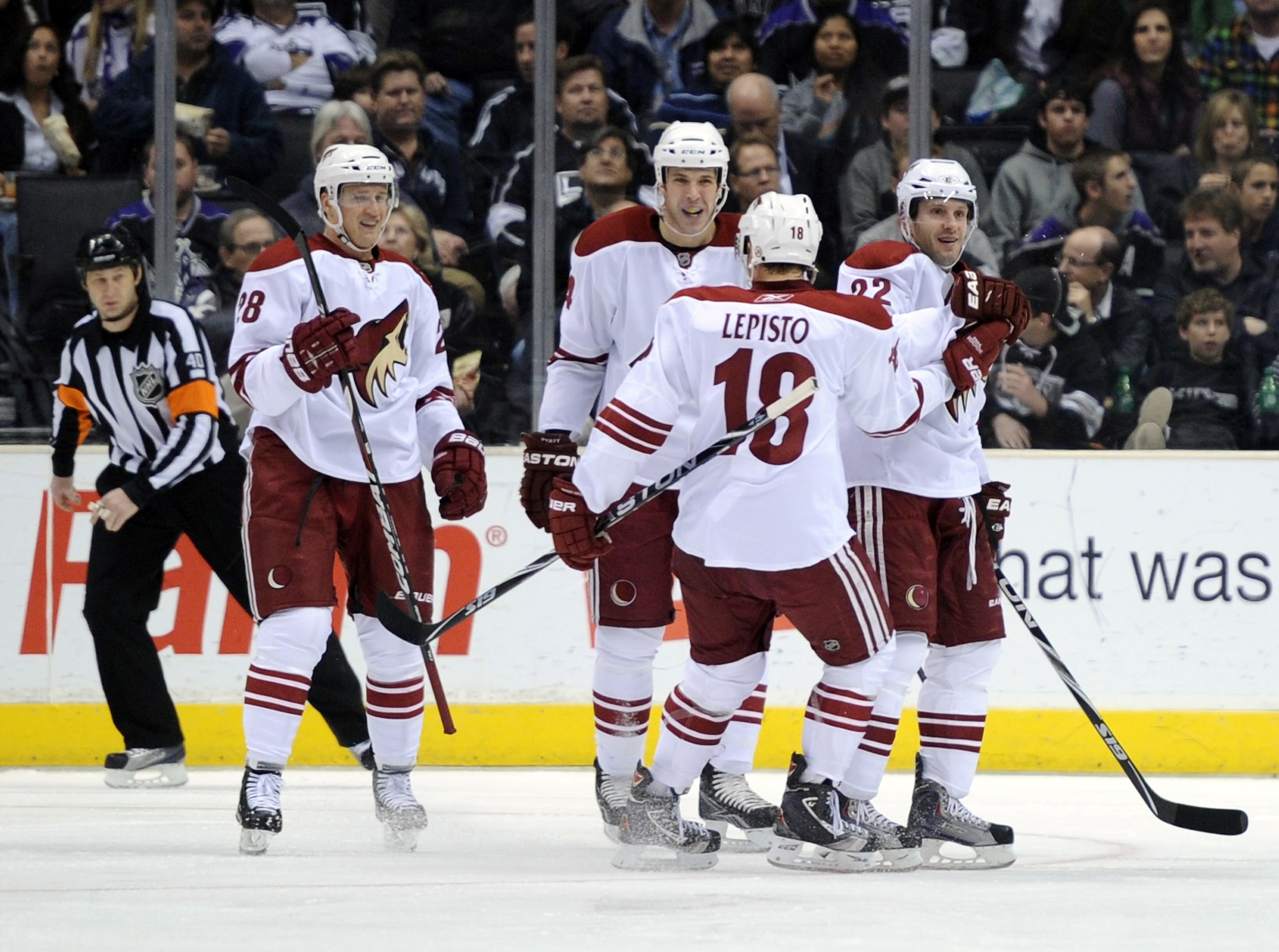 LOS ANGELES, CA - JANUARY 20: Lee Stempniak #22 of the Phoenix Coyotes celebrates his goal for a 2-0 lead with Sami Lepisto #18, Taylor Pyatt #14 and Lori Korpikowski #28 over the Los Angeles Kings during the second period at the Staples Center on Januar LOS ANGELES, CA - JANUARY 20: Lee Stempniak #22 of the Phoenix Coyotes celebrates his goal for a 2-0 lead with Sami Lepisto #18, Taylor Pyatt #14 and Lori Korpikowski #28 over the Los Angeles Kings during the second period at the Staples Center on Januar