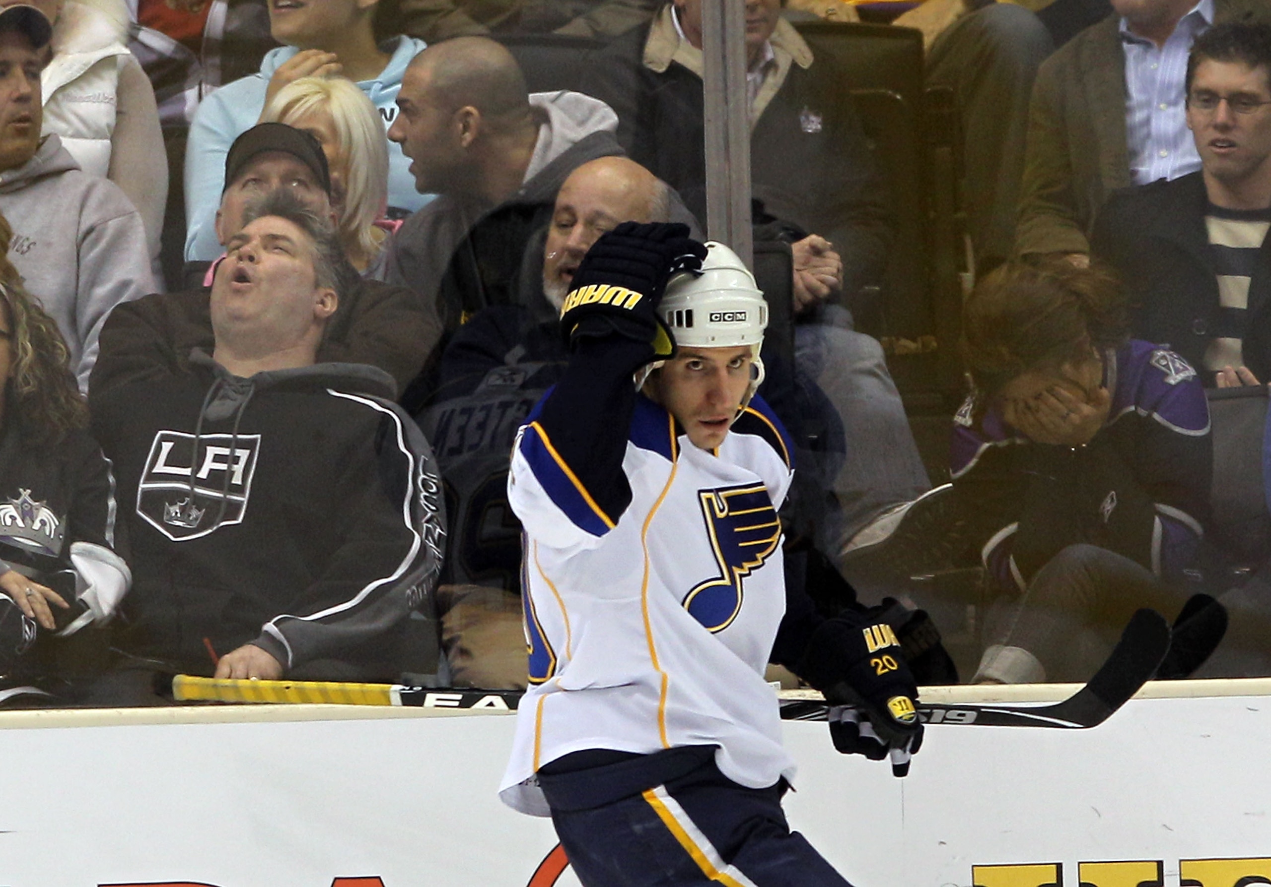 LOS ANGELES, CA - JANUARY 13: Alexander Steen #20 of the St. Louis Blues celebrates his second period goal as dejected fans of the Los Angeles Kings react at the Staples Center on January 13, 2011 in Los Angeles, California. (Photo by Bruce Bennett/Getty LOS ANGELES, CA - JANUARY 13: Alexander Steen #20 of the St. Louis Blues celebrates his second period goal as dejected fans of the Los Angeles Kings react at the Staples Center on January 13, 2011 in Los Angeles, California. (Photo by Bruce Bennett/Getty