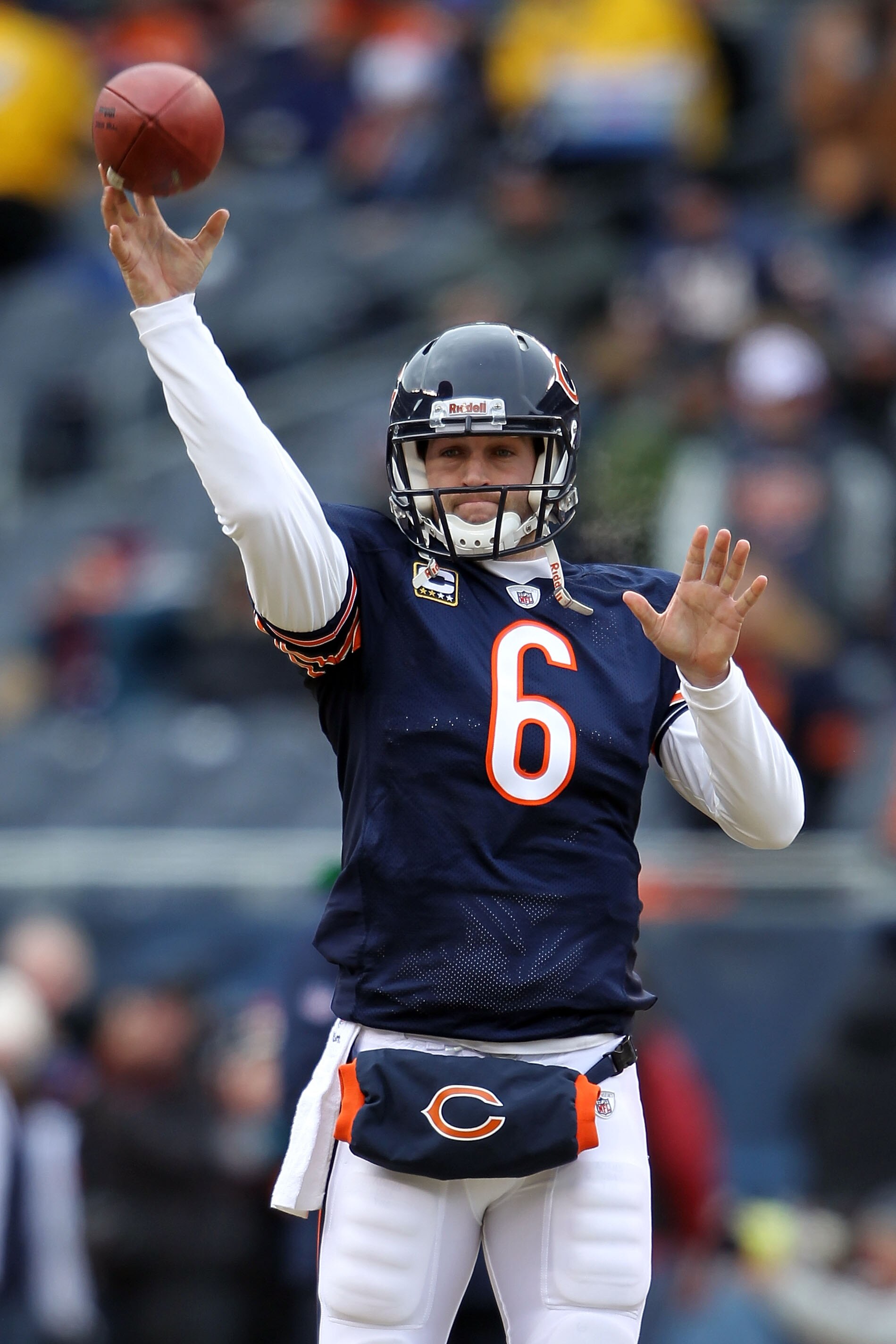 CHICAGO, IL - JANUARY 16:  Quarterback Jay Cutler #6 of the Chicago Bears during pregame before the Bears take on the Seattle Seahawks in the 2011 NFC divisional playoff game at Soldier Field on January 16, 2011 in Chicago, Illinois.  (Photo by Andy Lyons