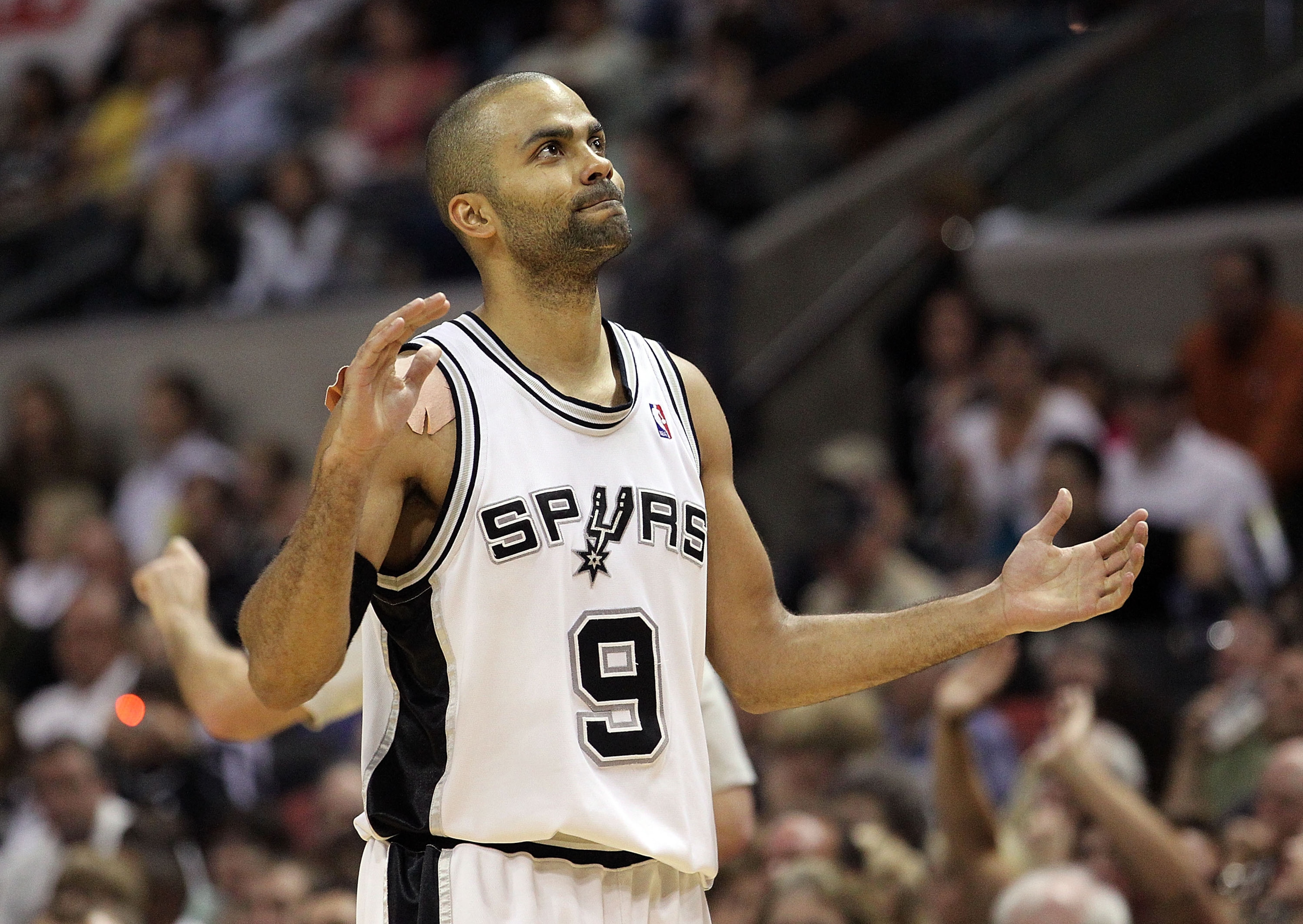 SAN ANTONIO - MAY 09:  Guard Tony Parker #9 of the San Antonio Spurs reacts during a 107-101 loss against the Phoenix Suns in Game Four of the Western Conference Semifinals during the 2010 NBA Playoffs at AT&T Center on May 9, 2010 in San Antonio, Texas.