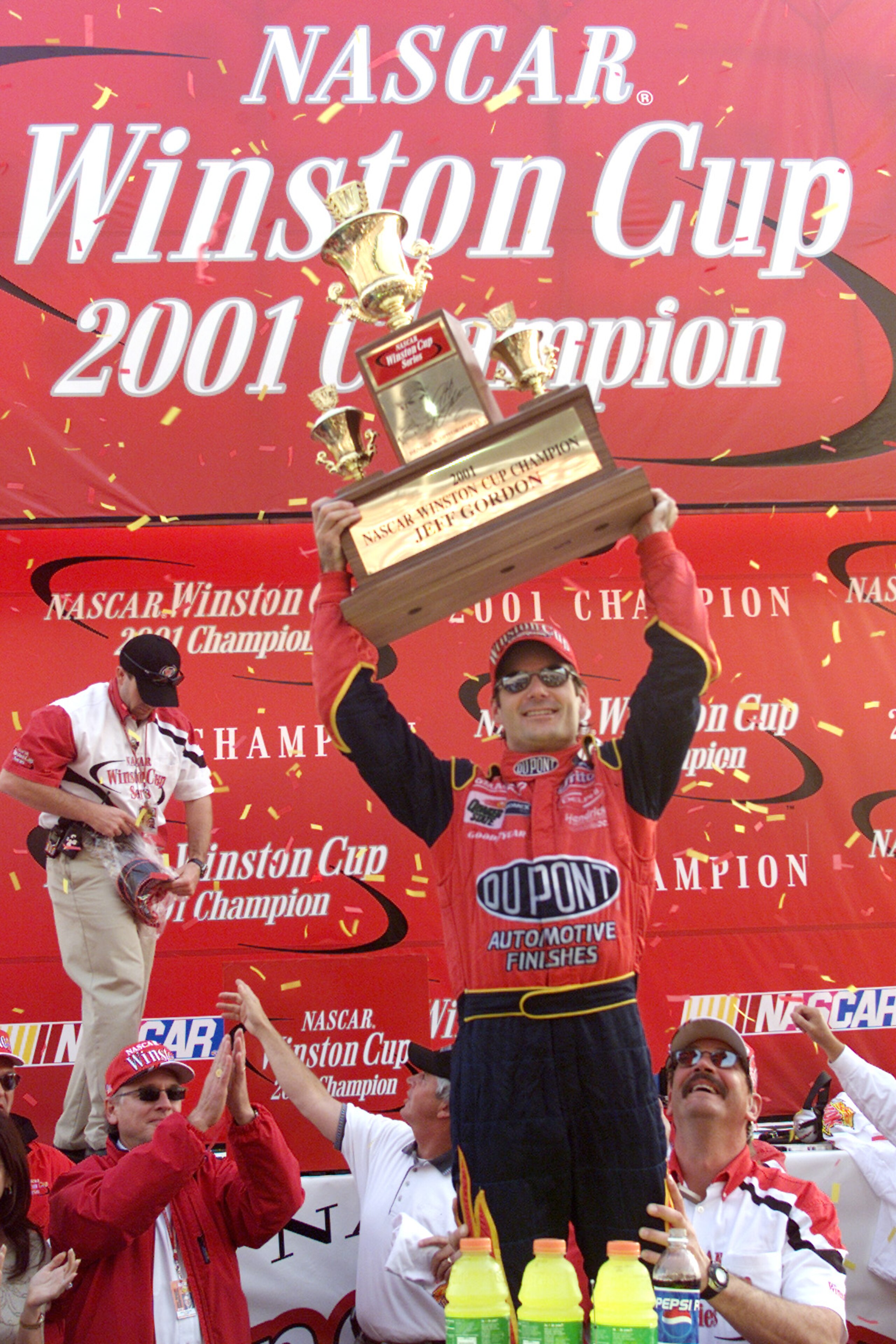 18 Nov 2001:Jeff Gordon celebrates winning the championship at the NASCAR Winston Cup NAPA 500 at the Atlanta Motor Speedway in Hampton, Georgia. Digital Image. Mandatory Credit: Jonathan Ferrey/ALLSPORT