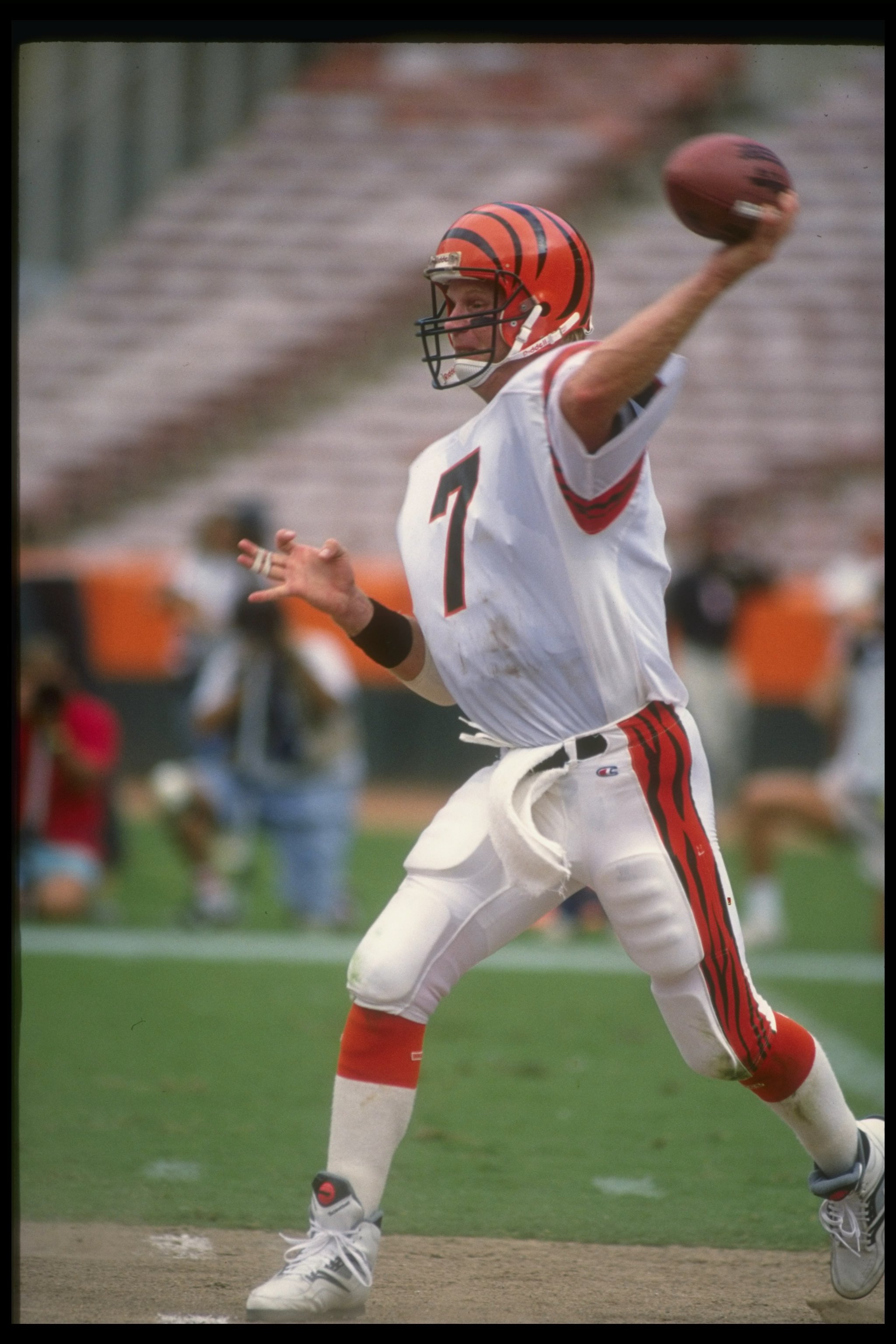 Today in Pro Football History: 1993: Bengals Trade Boomer Esiason