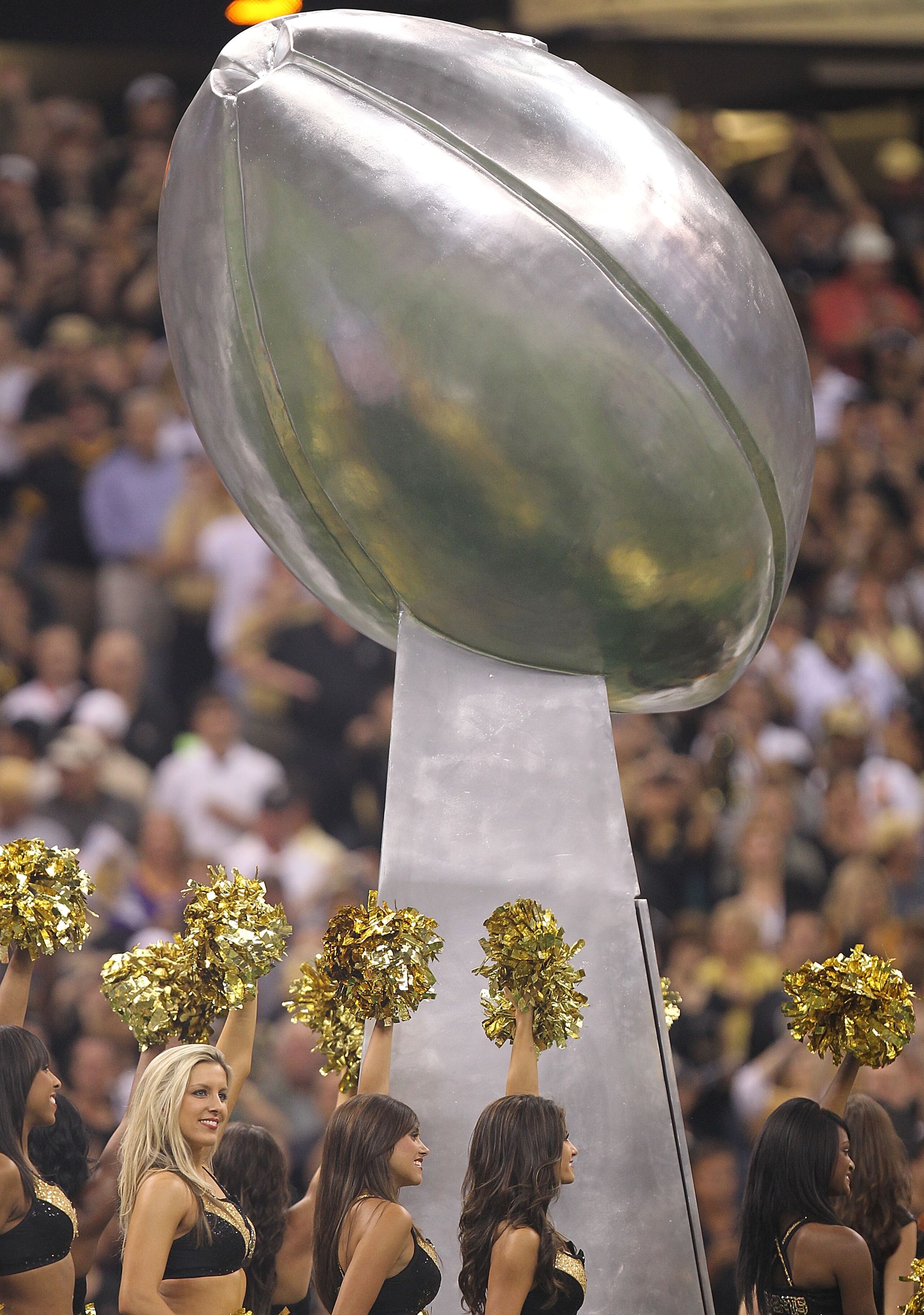 NEW ORLEANS - SEPTEMBER 09:  A replica of the Vince Lombardi trophy at Louisiana Superdome on September 9, 2010 in New Orleans, Louisiana.  (Photo by Ronald Martinez/Getty Images)