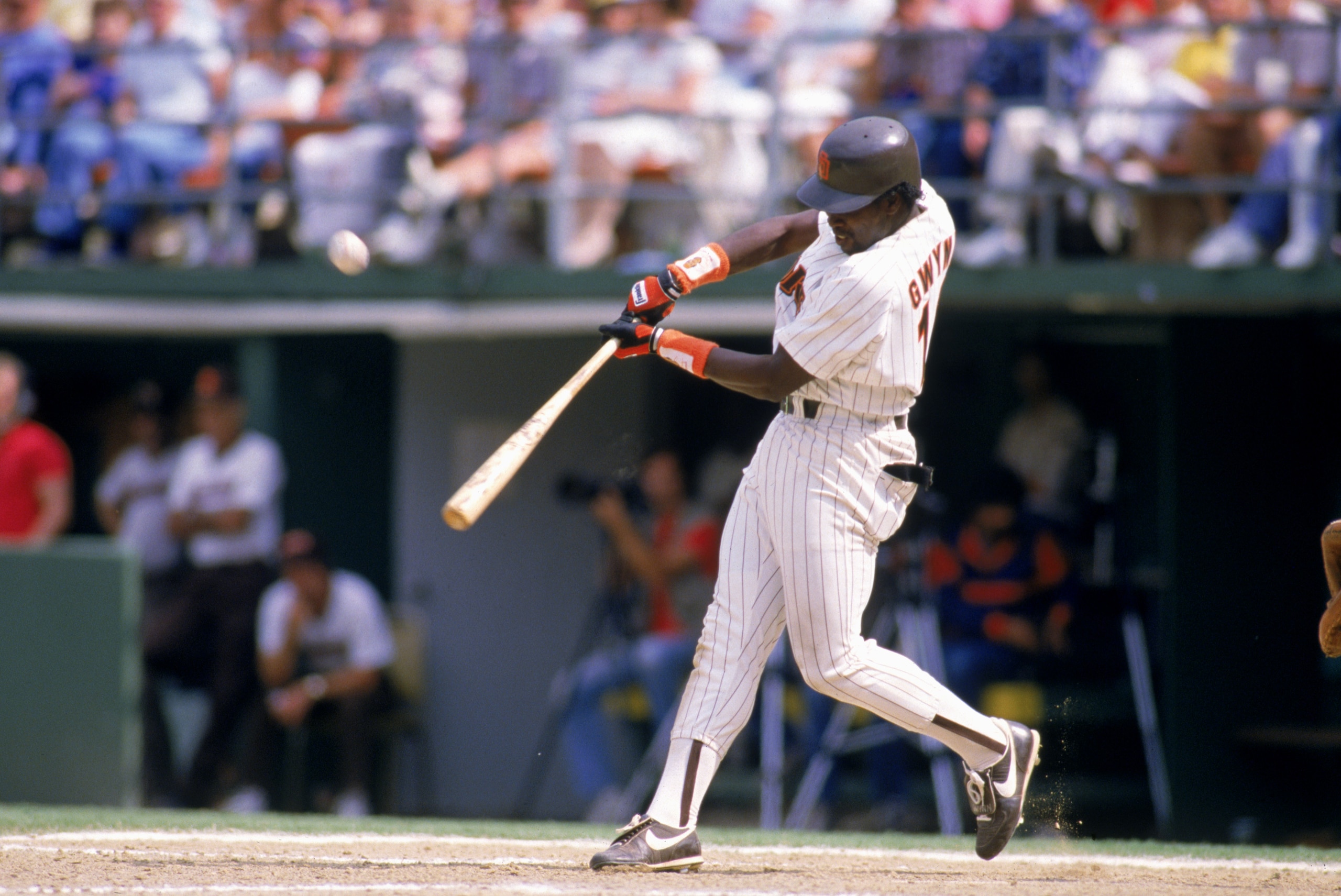 SAN DIEGO - 1986:  Tony Gwynn #19 of the San Diego Padres swings at a pitch during a 1986 game at Jack Murphy Stadium in San Diego, California.  (Photo by Rick Stewart/Getty Images)