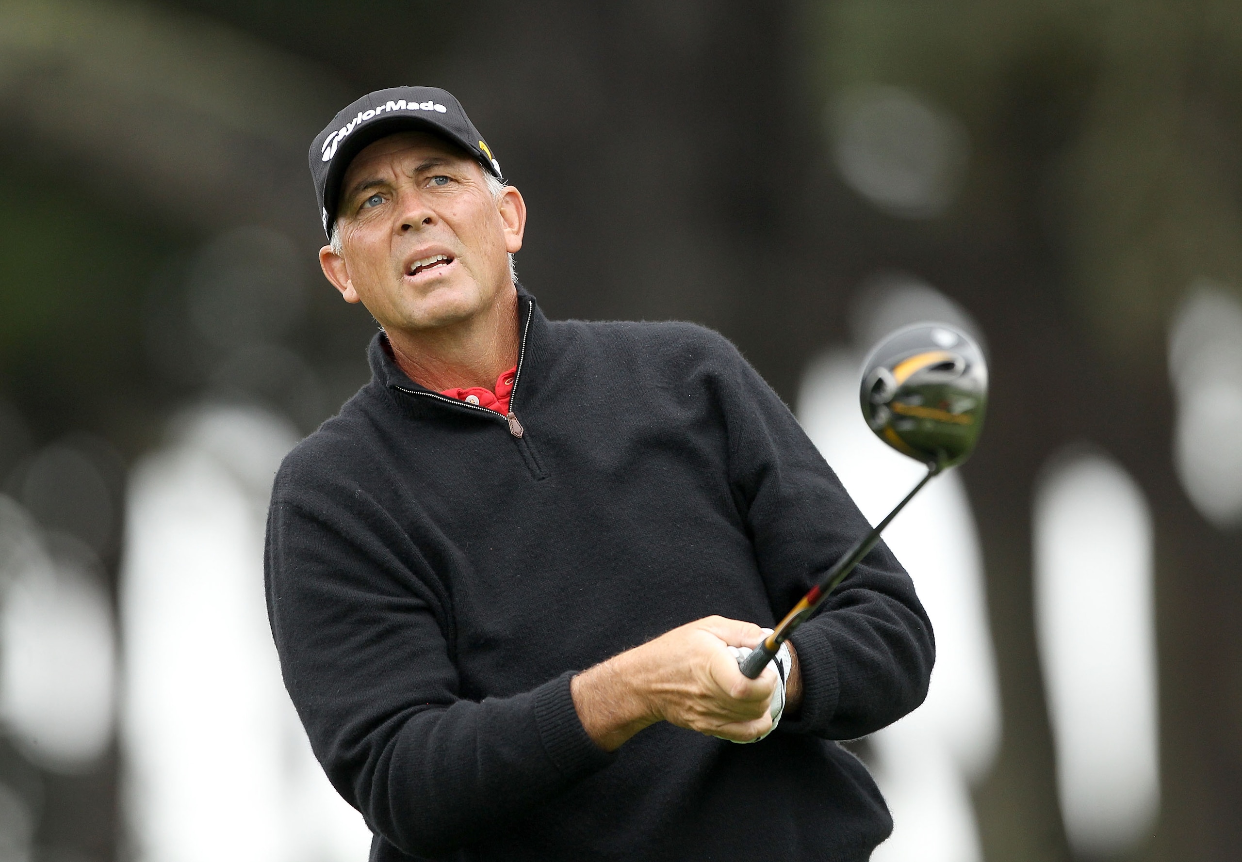 SAN FRANCISCO - NOVEMBER 07:  Tom Lehman plays in the final round of the Charles Schwab Cup Championship at Harding Park Golf Course on November 7, 2010 in San Francisco, California.  (Photo by Ezra Shaw/Getty Images)