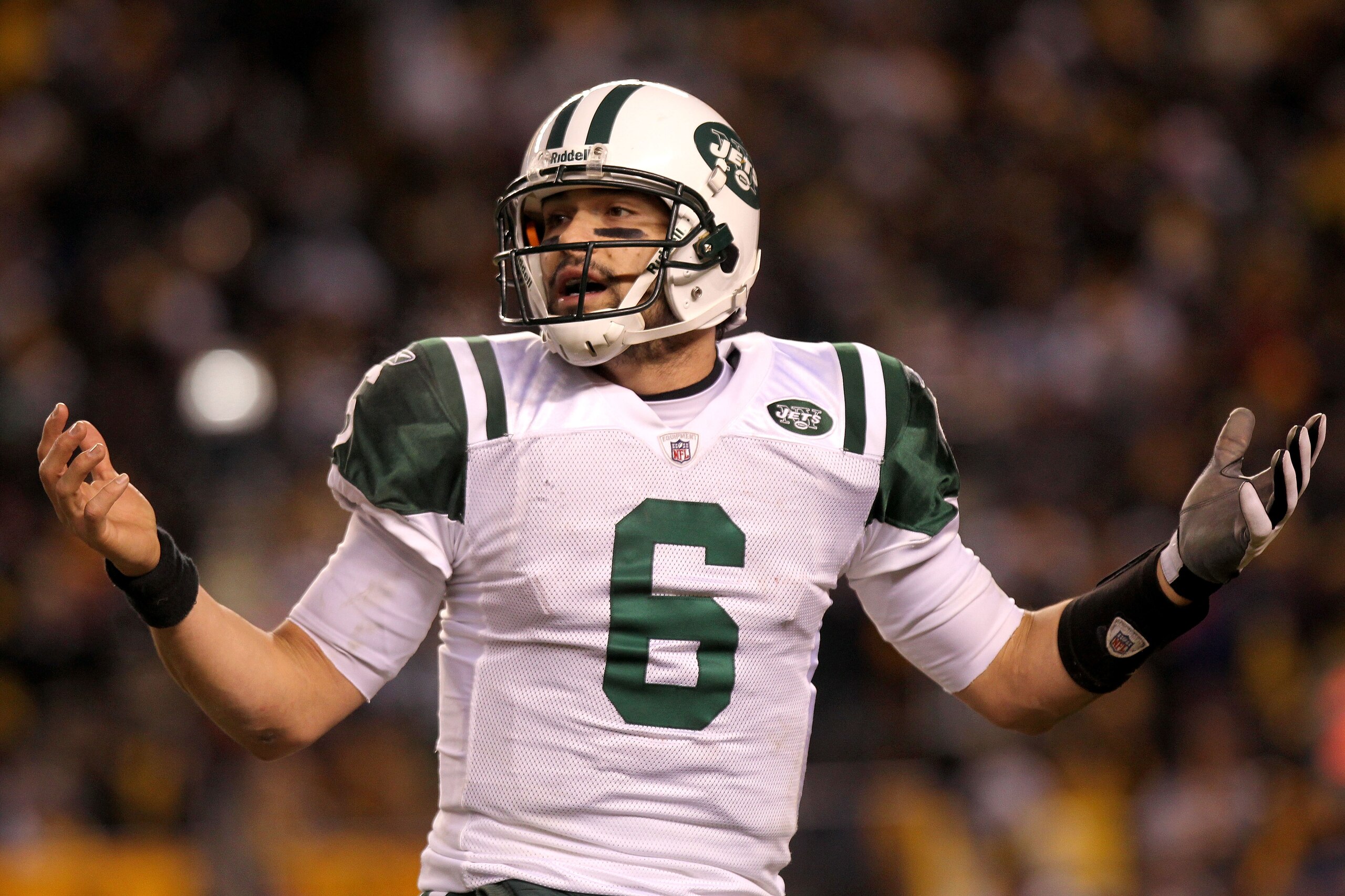 PITTSBURGH, PA - JANUARY 23: Mark Sanchez #6 of the New York Jets reacts during their 2011 AFC Championship game against the Pittsburgh Steelers at Heinz Field on January 23, 2011 in Pittsburgh, Pennsylvania. (Photo by Nick Laham/Getty Images) PITTSBURGH, PA - JANUARY 23: Mark Sanchez #6 of the New York Jets reacts during their 2011 AFC Championship game against the Pittsburgh Steelers at Heinz Field on January 23, 2011 in Pittsburgh, Pennsylvania. (Photo by Nick Laham/Getty Images)
