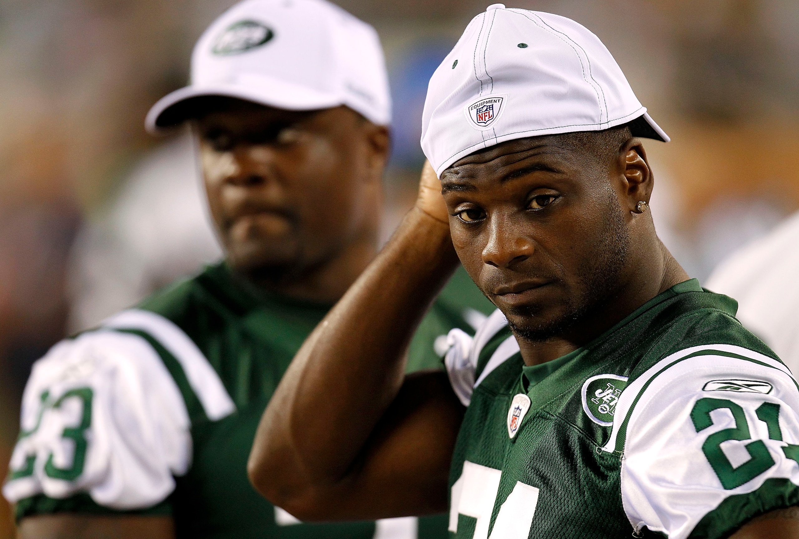 PHILADELPHIA - SEPTEMBER 02: LaDainian Tomlinson #21 and Shonn Greene #23 of the New York Jets sit on the bench during a preseason game against the Philadelphia Eagles at Lincoln Financial Field on September 2, 2010 in Philadelphia, Pennsylvania. (Photo PHILADELPHIA - SEPTEMBER 02: LaDainian Tomlinson #21 and Shonn Greene #23 of the New York Jets sit on the bench during a preseason game against the Philadelphia Eagles at Lincoln Financial Field on September 2, 2010 in Philadelphia, Pennsylvania. (Photo