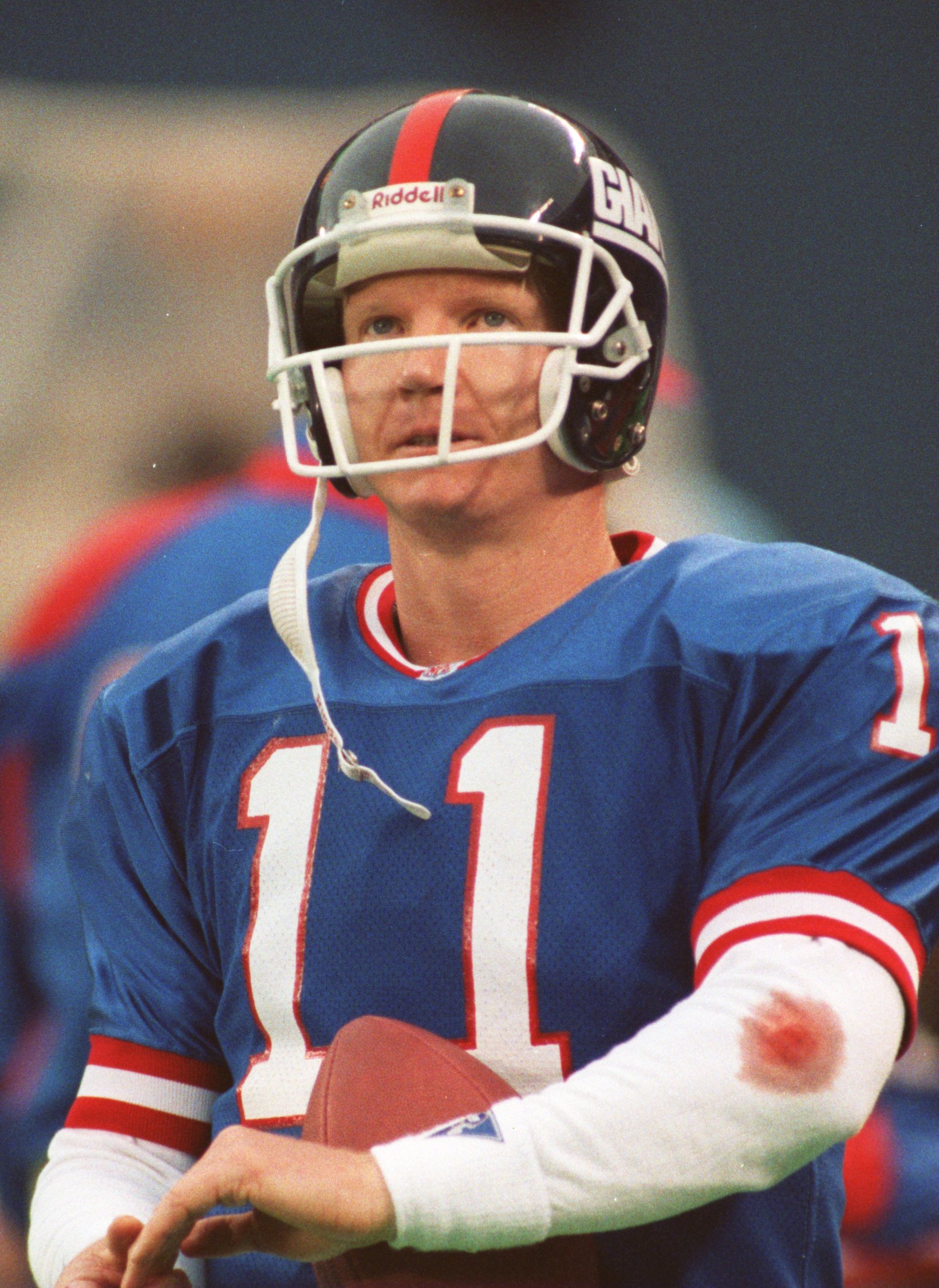 Giants (Phil simms #11) at Los Angeles Rams October 28, 1979  New york  giants football, Giants football, Nfl football players