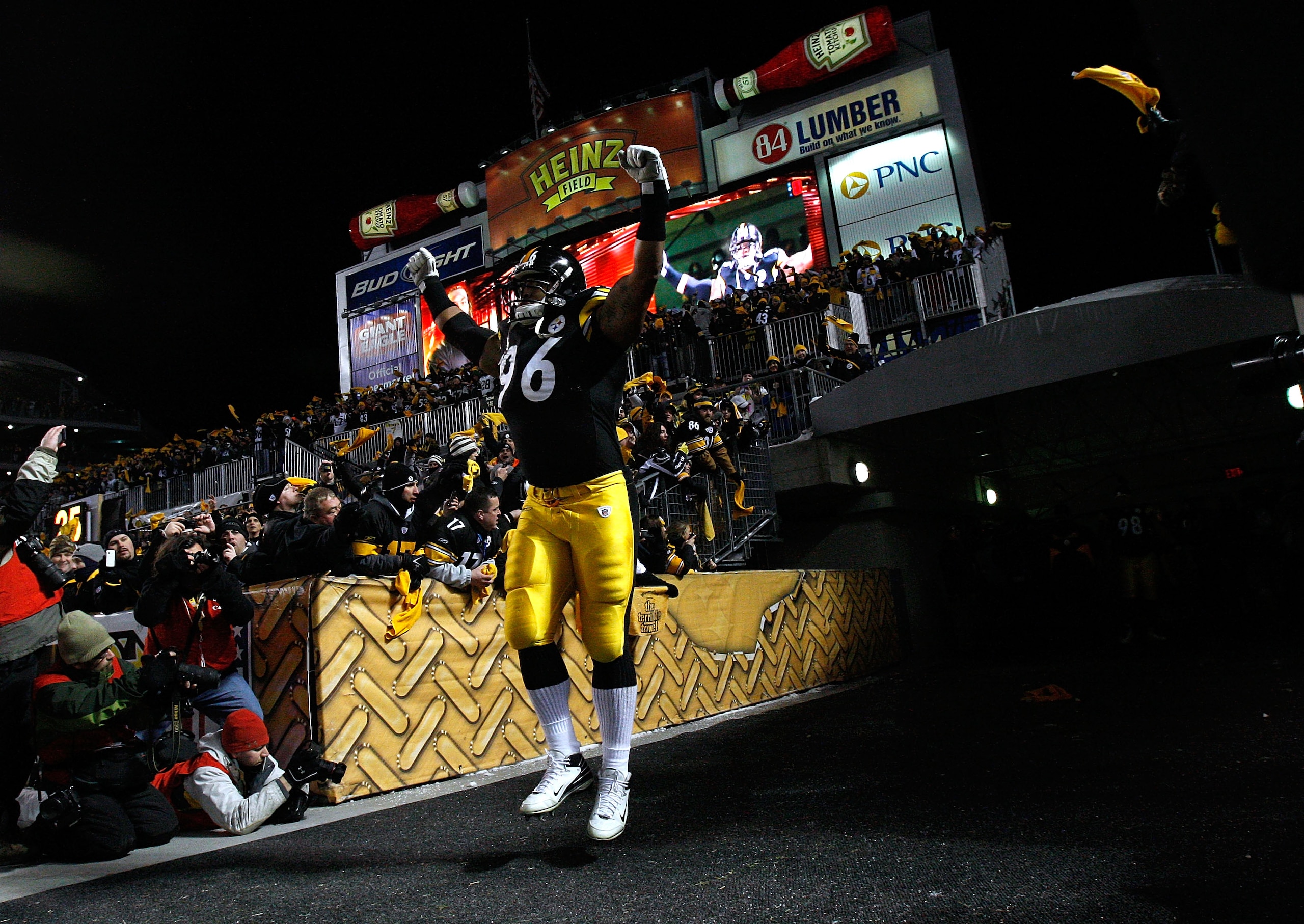 PITTSBURGH, PA - JANUARY 23:  Ziggy Hood #96 of the Pittsburgh Steelers is introduced prior to their 2011 AFC Championship game against the New York Jets at Heinz Field on January 23, 2011 in Pittsburgh, Pennsylvania.  (Photo by Ronald Martinez/Getty Imag