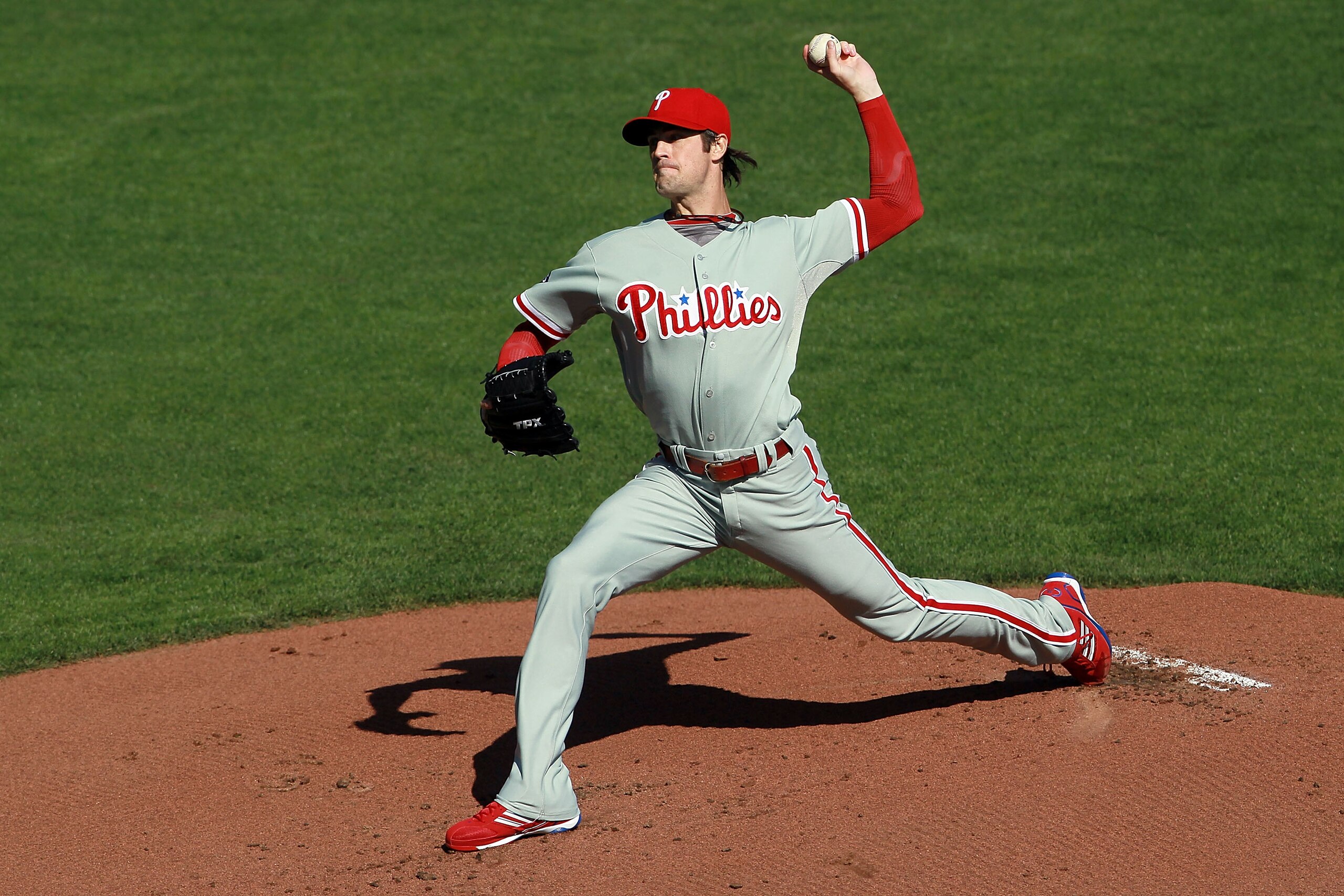 SAN FRANCISCO - OCTOBER 19:  Cole Hamels #35 of the Philadelphia Phillies throws a pitch against the San Francisco Giants in Game Three of the NLCS during the 2010 MLB Playoffs at AT&T Park on October 19, 2010 in San Francisco, California.  (Photo by Just