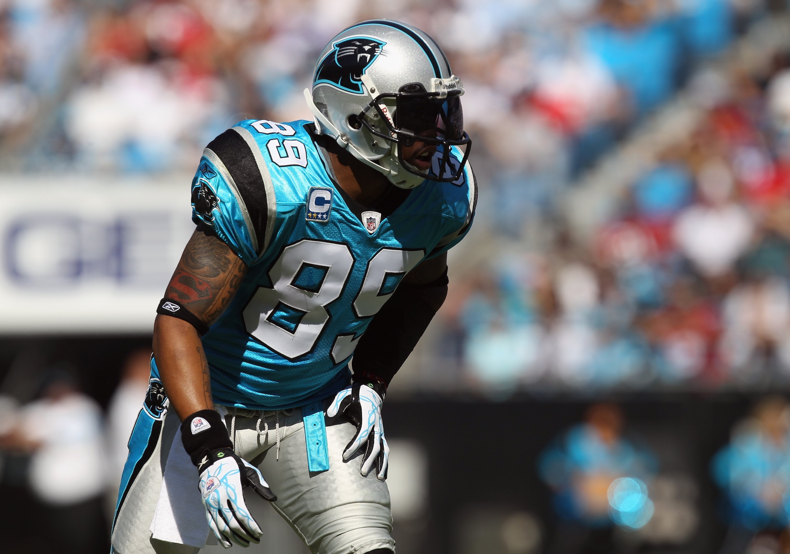 CHARLOTTE, NC - OCTOBER 24:  Steve Smith #89 of the Carolina Panthers against the San Francisco 49ers during their game at Bank of America Stadium on October 24, 2010 in Charlotte, North Carolina.  (Photo by Streeter Lecka/Getty Images)