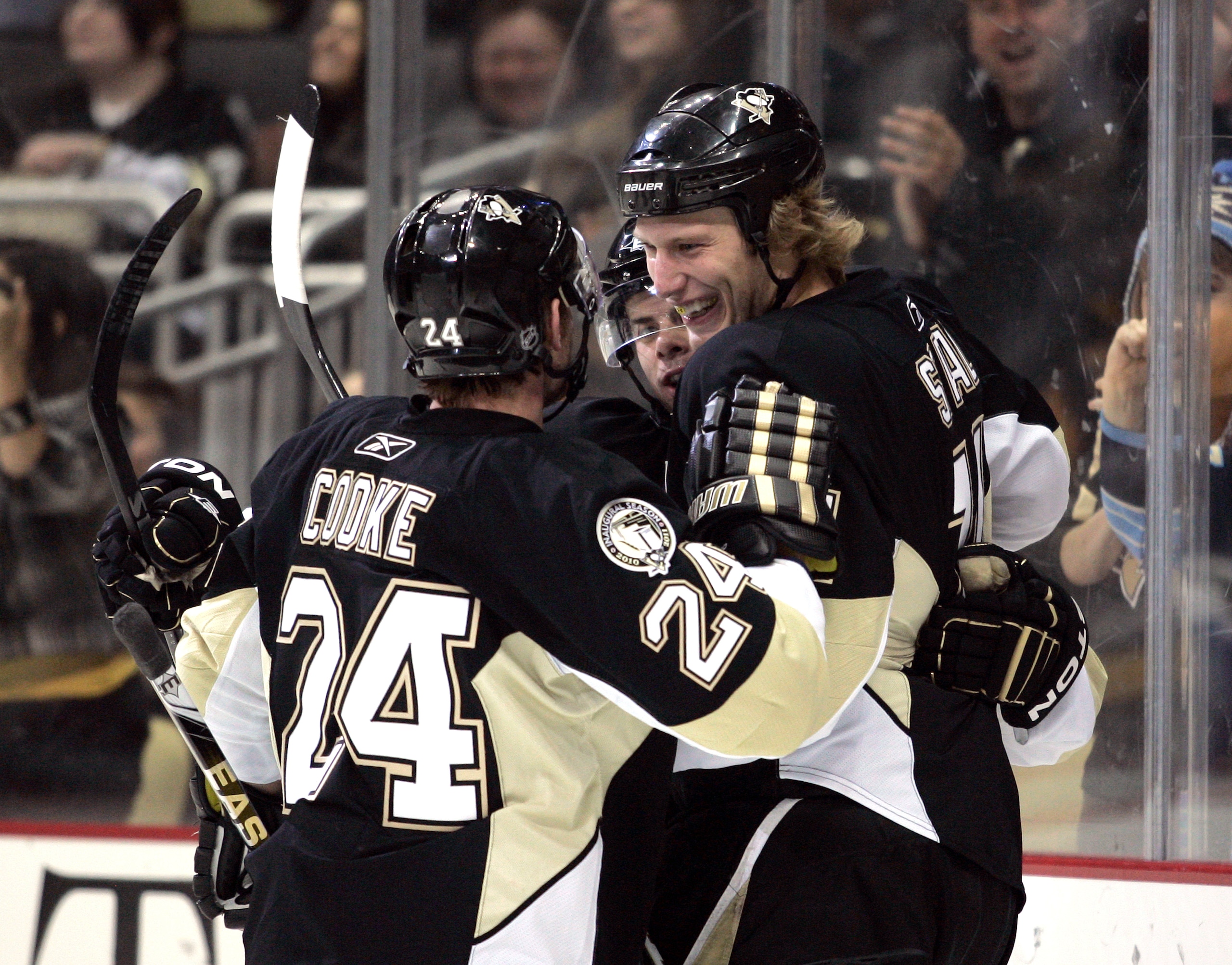 PITTSBURGH, PA - JANUARY 18:  Jordan Staal #11 of the Pittsburgh Penguins celebrates his first period goal against the Detroit Red Wings at Consol Energy Center on January 18, 2011 in Pittsburgh, Pennsylvania.  (Photo by Justin K. Aller/Getty Images)