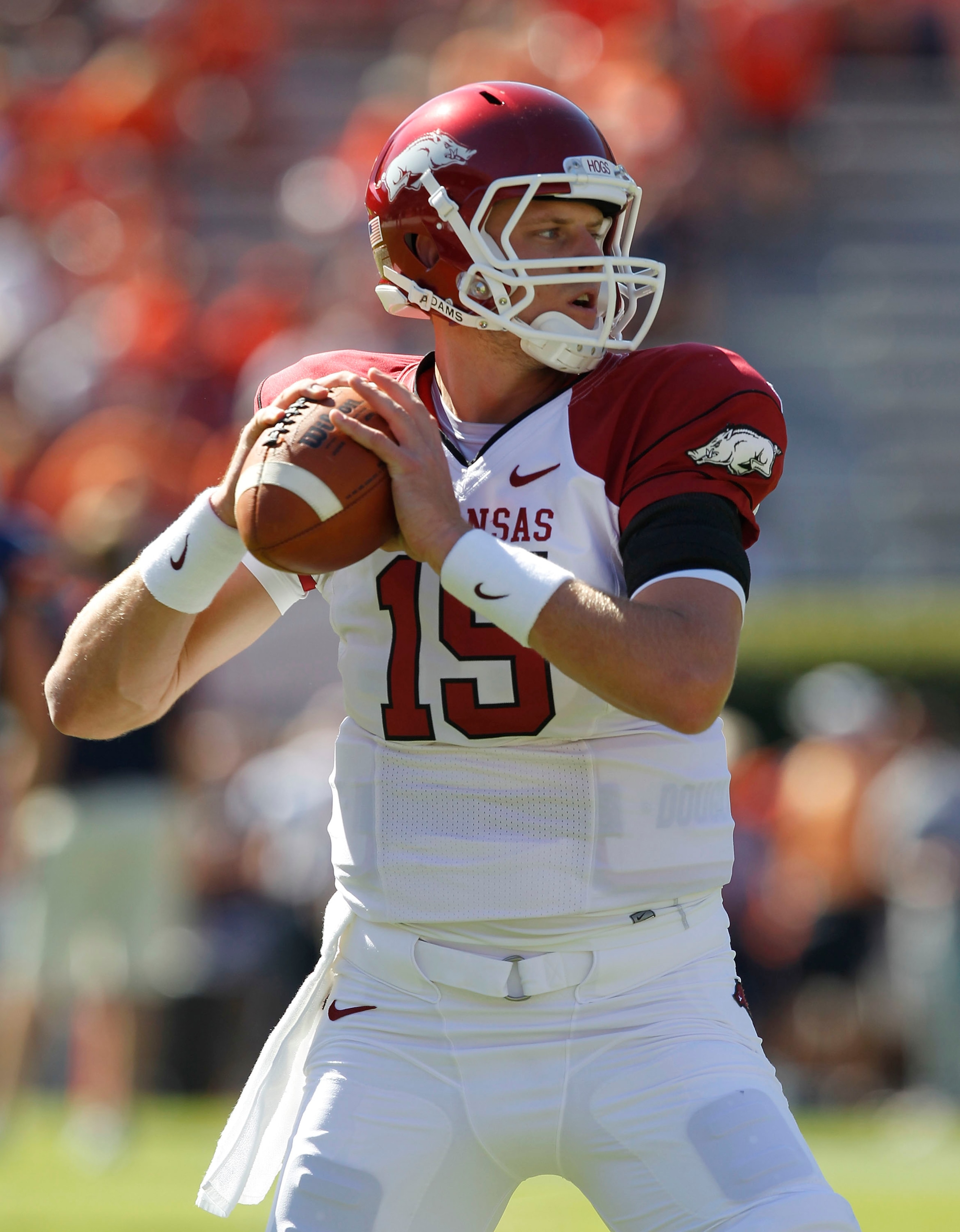 AUBURN, AL - OCTOBER 16: Quarterback Ryan Mallett #15 of the Arkansas Razorbacks warms up before the game against the Auburn Tigers at Jordan-Hare Stadium on October 16, 2010 in Auburn, Alabama. The Tigers beat the Razorbacks 65-43. (Photo by Mike Zarr AUBURN, AL - OCTOBER 16: Quarterback Ryan Mallett #15 of the Arkansas Razorbacks warms up before the game against the Auburn Tigers at Jordan-Hare Stadium on October 16, 2010 in Auburn, Alabama. The Tigers beat the Razorbacks 65-43. (Photo by Mike Zarr