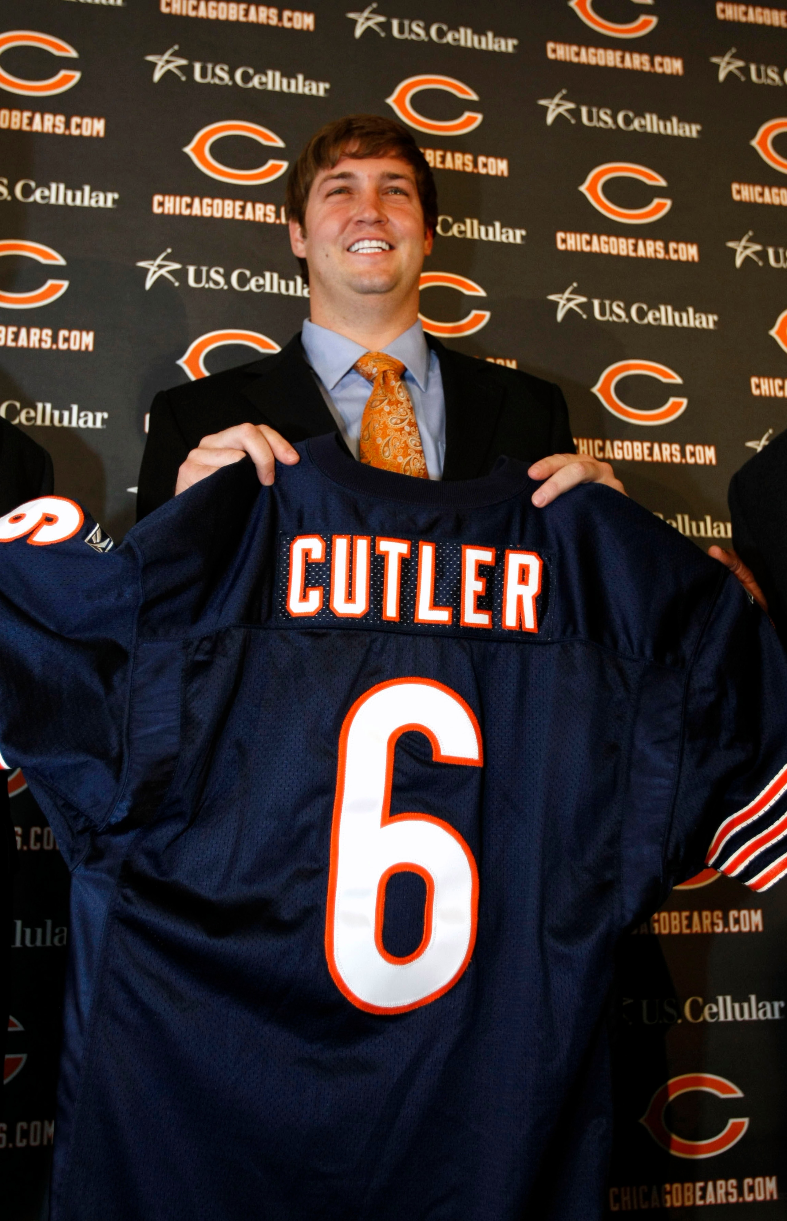 LAKE FOREST, IL - APRIL 3: Quarterback Jay Cutler of the Chicago Bears holds up his #6 jersey after he was introduced as their new quarterback during a press conference on April 3, 2009 at Halas Hall in Lake Forest, Illinois. (Photo by Jim Prisching/Getty LAKE FOREST, IL - APRIL 3: Quarterback Jay Cutler of the Chicago Bears holds up his #6 jersey after he was introduced as their new quarterback during a press conference on April 3, 2009 at Halas Hall in Lake Forest, Illinois. (Photo by Jim Prisching/Getty