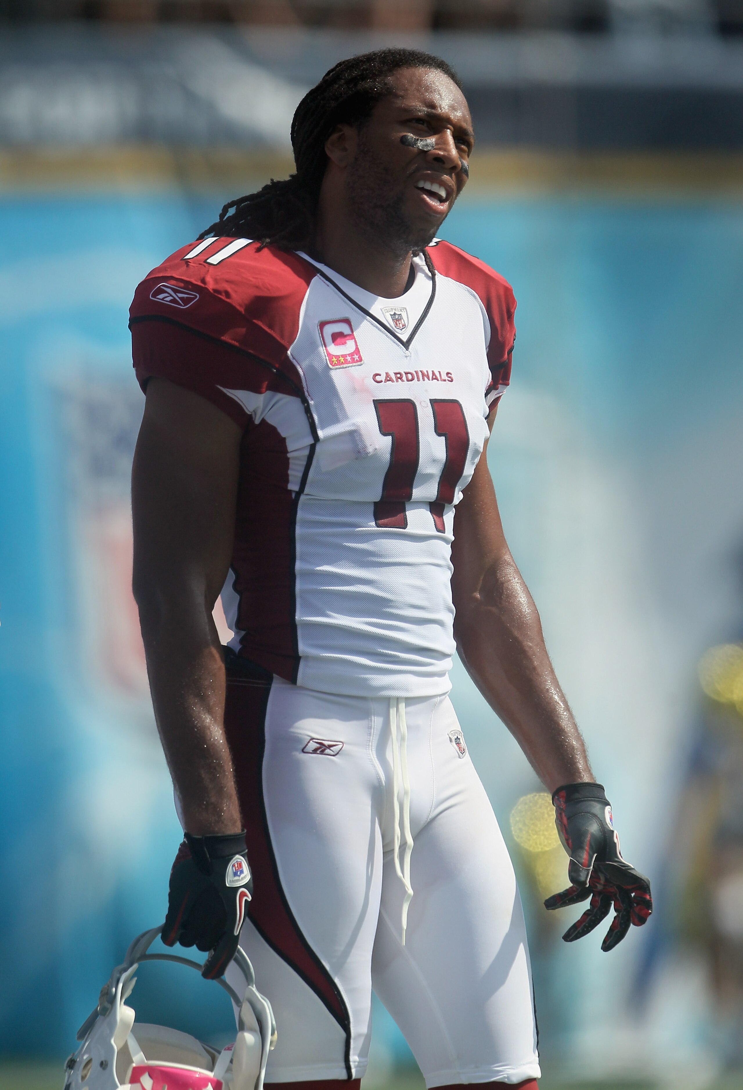 SAN DIEGO - OCTOBER 03: Wide receiver Larry Fitzgerald #11 of the Arizona Cardinals looks on against the San Diego Chargers at Qualcomm Stadium on October 3, 2010 in San Diego, California. The Chargers defeated the Cardinals 41-10. (Photo by Jeff Gross/ SAN DIEGO - OCTOBER 03: Wide receiver Larry Fitzgerald #11 of the Arizona Cardinals looks on against the San Diego Chargers at Qualcomm Stadium on October 3, 2010 in San Diego, California. The Chargers defeated the Cardinals 41-10. (Photo by Jeff Gross/