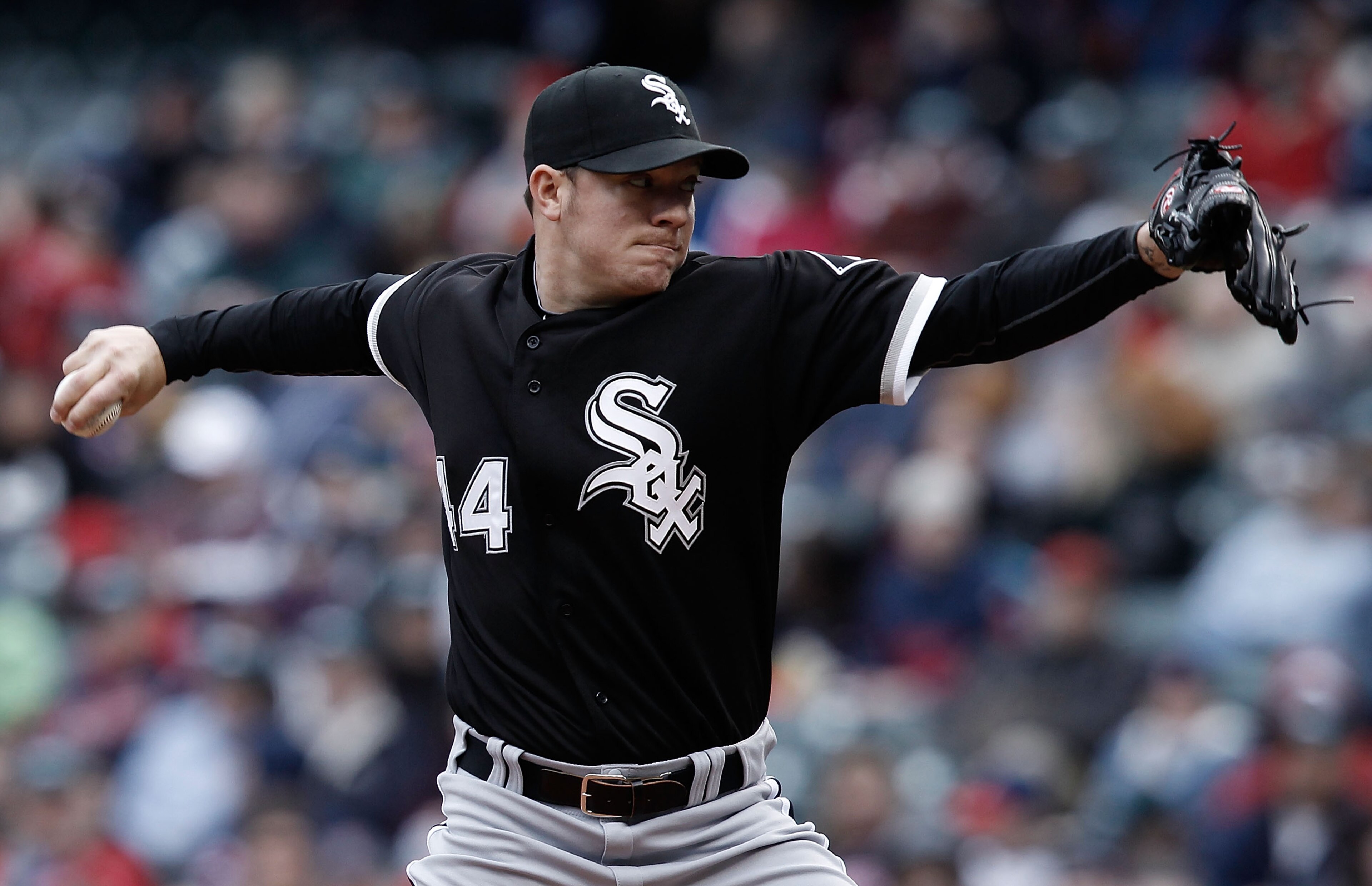 CLEVELAND - APRIL 17: CLEVELAND, OH- APRIL 17: Jake Peavy #44 of the Chicago White Sox pitches against the Cleveland Indians during the game on April 17, 2010 at Progressive Field in Cleveland, Ohio. (Photo by Jared Wickerham/Getty Images) CLEVELAND - APRIL 17: CLEVELAND, OH- APRIL 17: Jake Peavy #44 of the Chicago White Sox pitches against the Cleveland Indians during the game on April 17, 2010 at Progressive Field in Cleveland, Ohio. (Photo by Jared Wickerham/Getty Images)