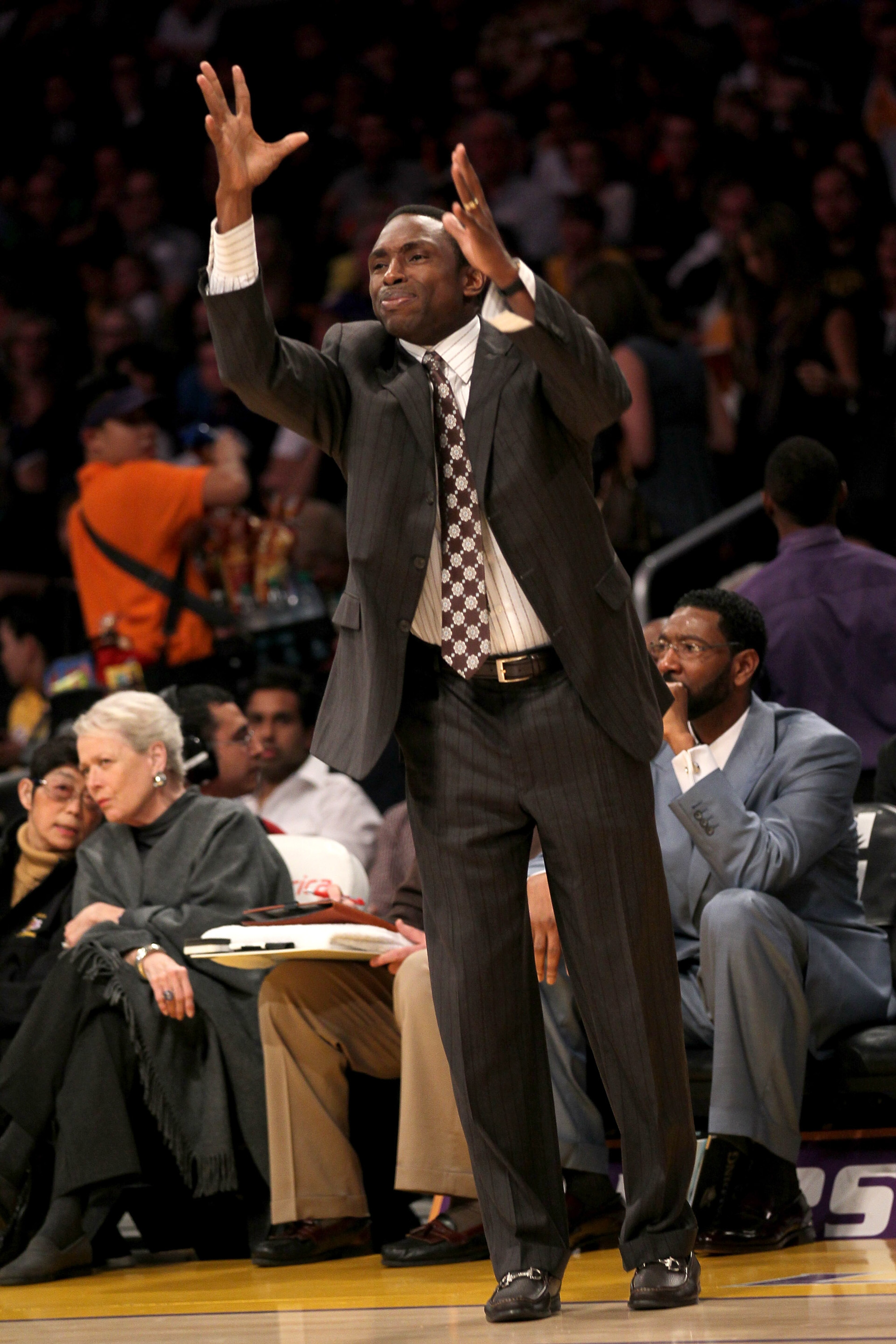 LOS ANGELES, CA - JANUARY 14: Head coach Avery Johnson of the New Jersey Nets shouts instructions in the game with the Los Angeles Lakers at Staples Center on January 14, 2011 in Los Angeles, California. NOTE TO USER: User expressly acknowledges and agr LOS ANGELES, CA - JANUARY 14: Head coach Avery Johnson of the New Jersey Nets shouts instructions in the game with the Los Angeles Lakers at Staples Center on January 14, 2011 in Los Angeles, California. NOTE TO USER: User expressly acknowledges and agr