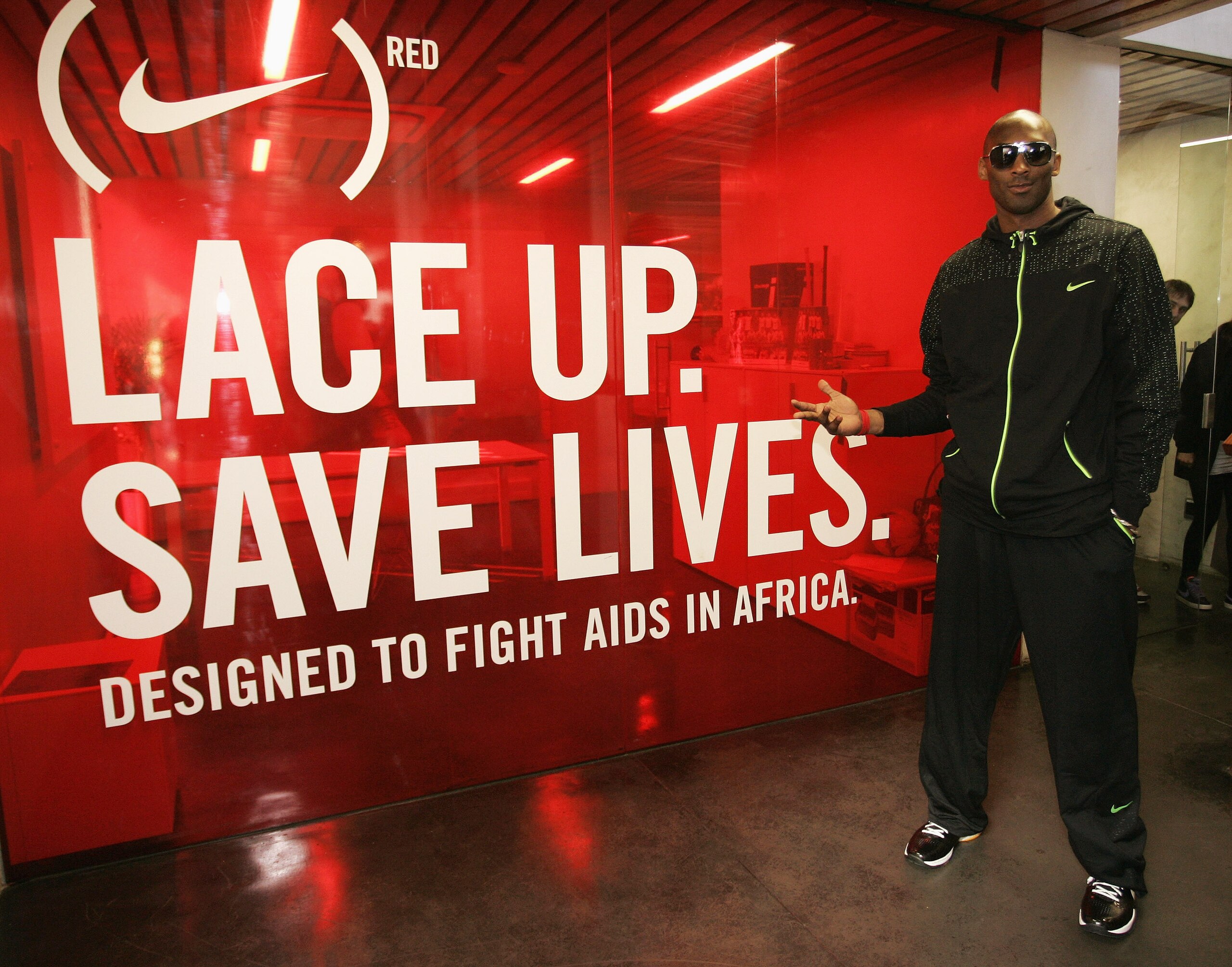 JOHANNESBURG, SOUTH AFRICA - JUNE 27: Basketball player Kobe Bryant visits the Life Centre during the 2010 FIFA World Cup South Africa on June 27, 2010 in Johannesburg, South Africa. (Photo by Dominic Barnardt/Getty Images for Nike) JOHANNESBURG, SOUTH AFRICA - JUNE 27: Basketball player Kobe Bryant visits the Life Centre during the 2010 FIFA World Cup South Africa on June 27, 2010 in Johannesburg, South Africa. (Photo by Dominic Barnardt/Getty Images for Nike)