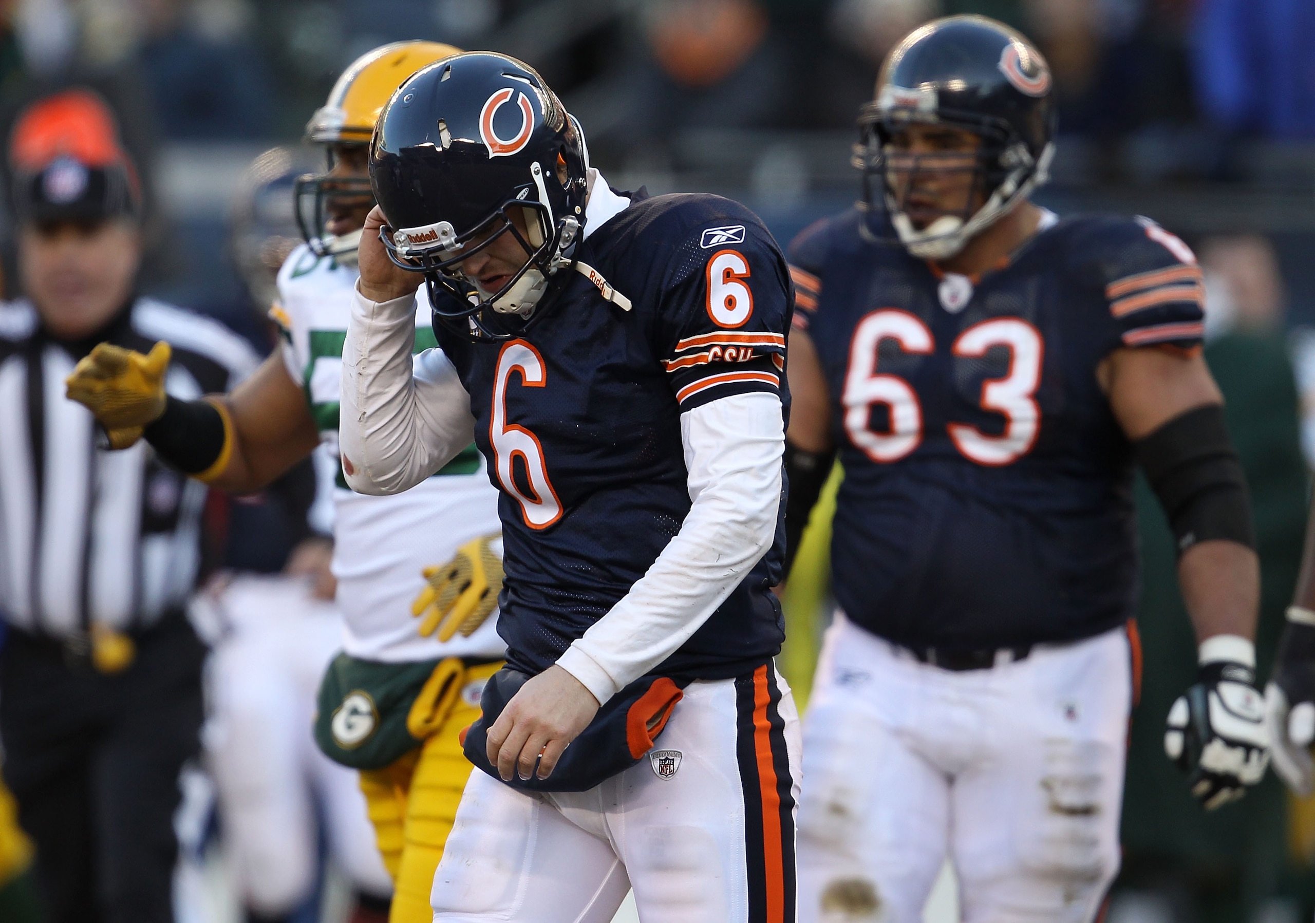 CHICAGO, IL - JANUARY 23: Quarterback Jay Cutler #6 of the Chicago Bears reacts in the second quarter against the Green Bay Packers in the NFC Championship Game at Soldier Field on January 23, 2011 in Chicago, Illinois. (Photo by Jonathan Daniel/Getty I CHICAGO, IL - JANUARY 23: Quarterback Jay Cutler #6 of the Chicago Bears reacts in the second quarter against the Green Bay Packers in the NFC Championship Game at Soldier Field on January 23, 2011 in Chicago, Illinois. (Photo by Jonathan Daniel/Getty I