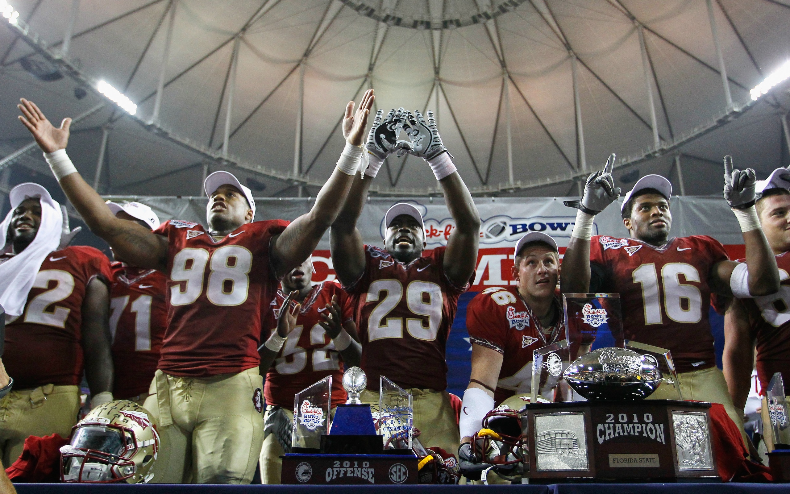 ATLANTA, GA - DECEMBER 31: Head coach Jimbo Fisher and the Florida State Seminoles reacts after their 26-17 win over the South Carolina Gamecocks during the 2010 Chick-fil-A Bowl at Georgia Dome on December 31, 2010 in Atlanta, Georgia. (Photo by Kevin ATLANTA, GA - DECEMBER 31: Head coach Jimbo Fisher and the Florida State Seminoles reacts after their 26-17 win over the South Carolina Gamecocks during the 2010 Chick-fil-A Bowl at Georgia Dome on December 31, 2010 in Atlanta, Georgia. (Photo by Kevin