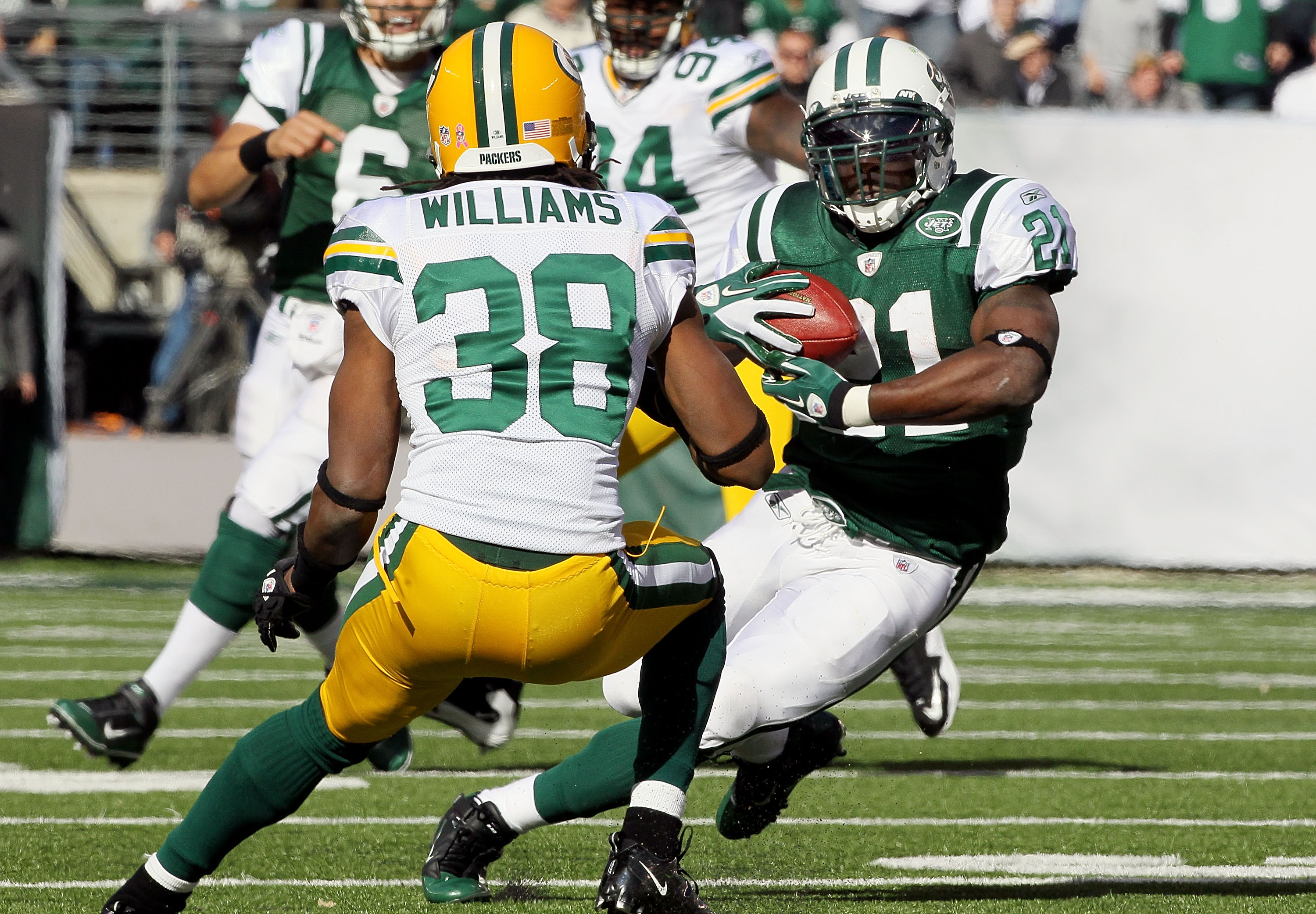 LaDainian Tomlinson is rejuvenated with New York Jets 