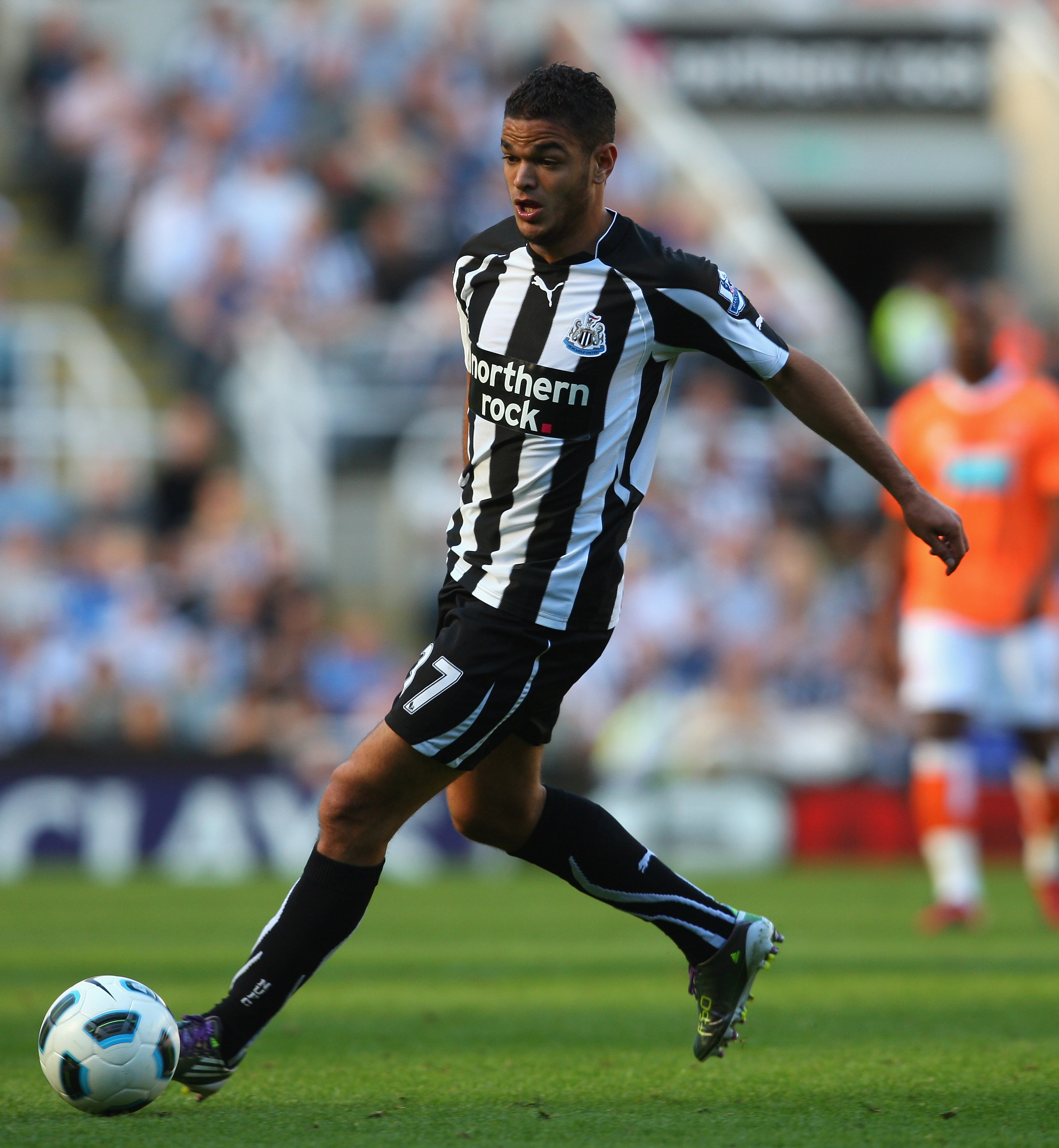 NEWCASTLE UPON TYNE, ENGLAND - SEPTEMBER 11:  Newcastle forward Hatem Ben Arfa in action during the Barclays Premier League match between Newcastle United and Blackpool at St James' Park on September 11, 2010 in Newcastle upon Tyne, England.  (Photo by St