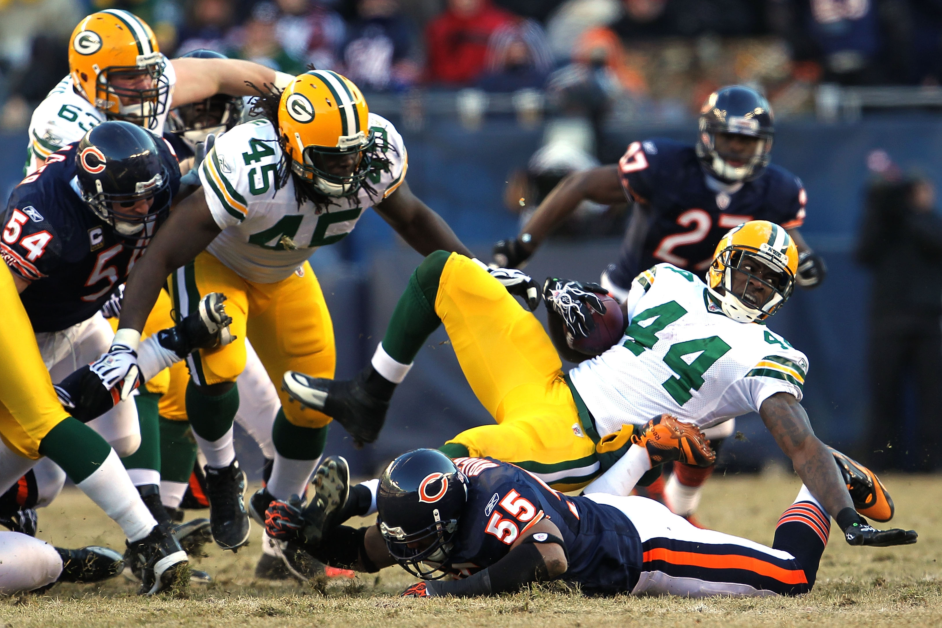 Green Bay Packers running back James Starks (44) carries the ball in the  fourth quarter against the Washington Redskins in an NFC Wild Card game at  FedEx Field in Landover, Maryland on