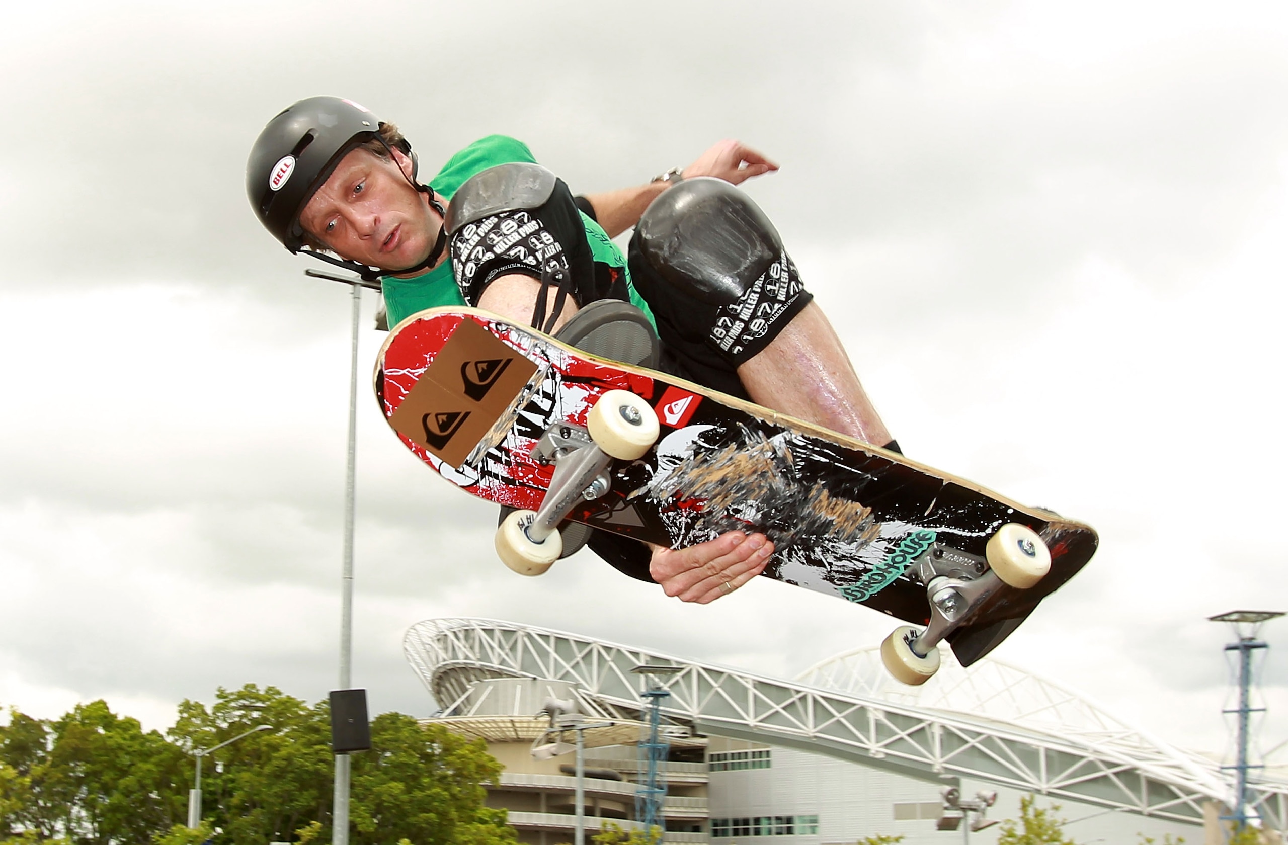 SYDNEY, AUSTRALIA - DECEMBER 03:  American skateboarder Tony Hawk performs at the Sydney 500 Grand Finale on the Sydney Olympic Park Street Circuit on December 3, 2010 in Sydney, Australia.  (Photo by Robert Cianflone/Getty Images)