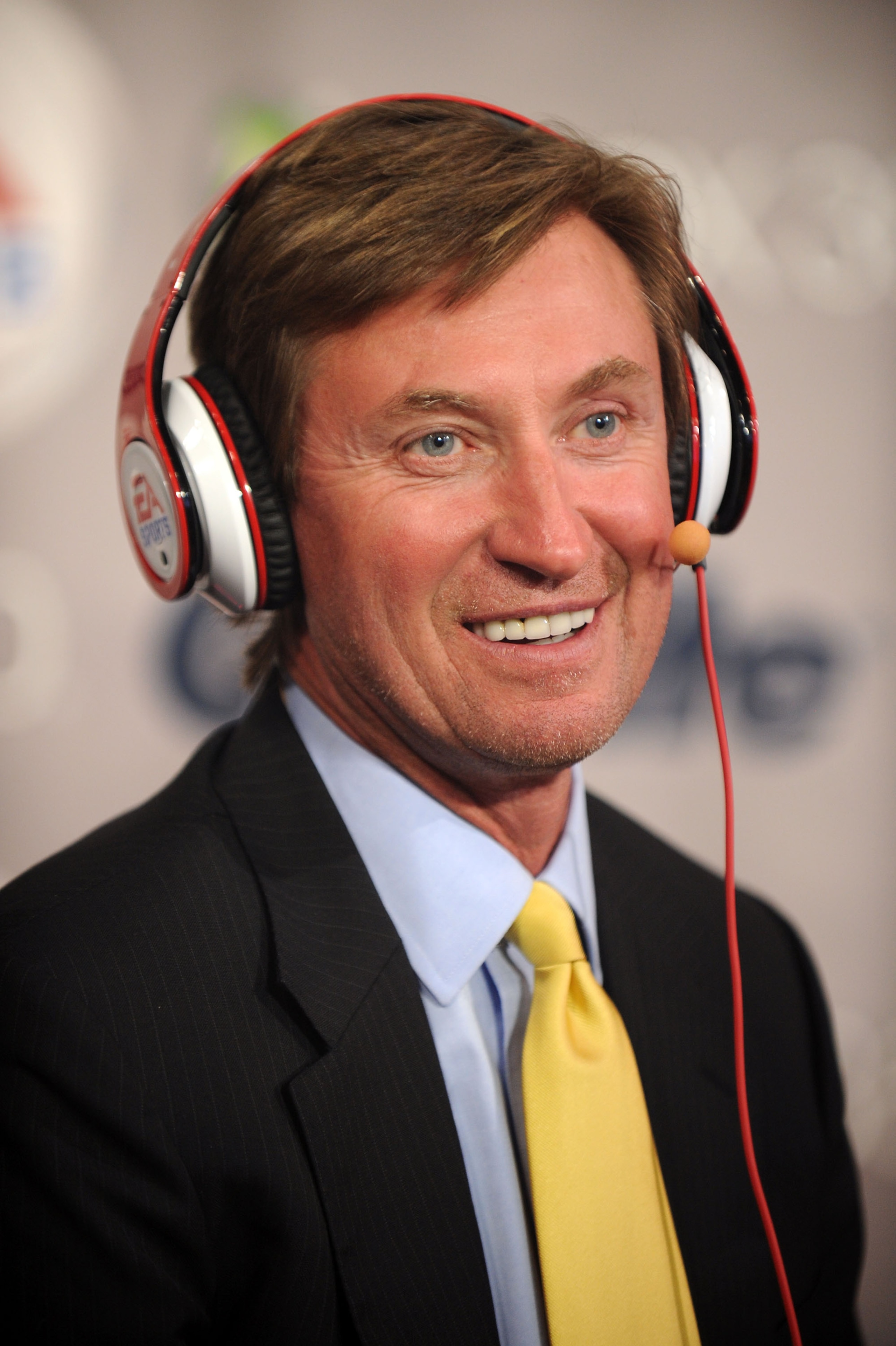NEW YORK - APRIL 14:  Hockey Hall of Famer Wayne Gretzky attends the Gillette - EA SPORTS Champions of Gaming Global Finals at ARENA Event Space on April 14, 2010 in New York City.  (Photo by Bryan Bedder/Getty Images)