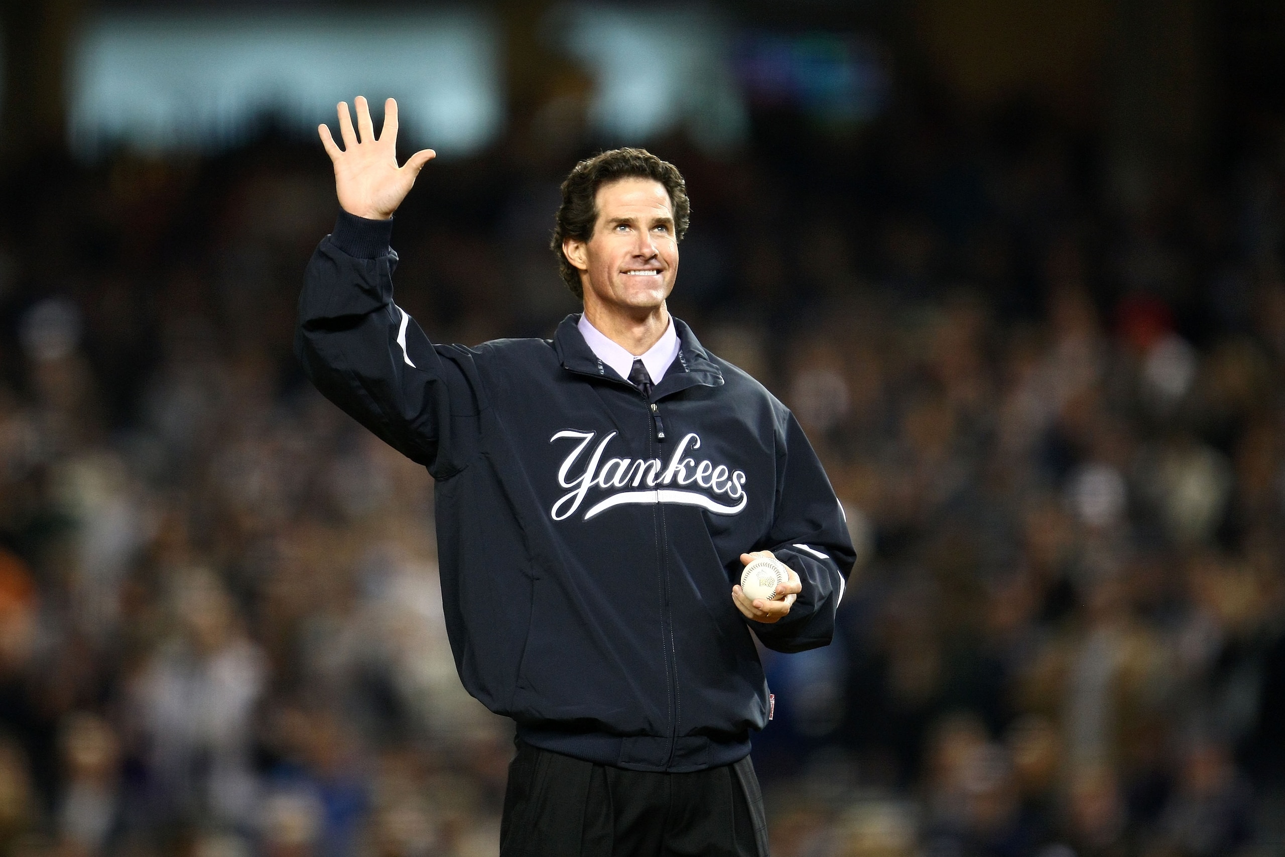 NEW YORK - OCTOBER 29:  Former New York Yankees Paul O'Neil waves to the fans before throwing out the ceremonial first pitch prior to Game Two of the 2009 MLB World Series at Yankee Stadium on October 29, 2009 in the Bronx borough of New York City.  (Phot