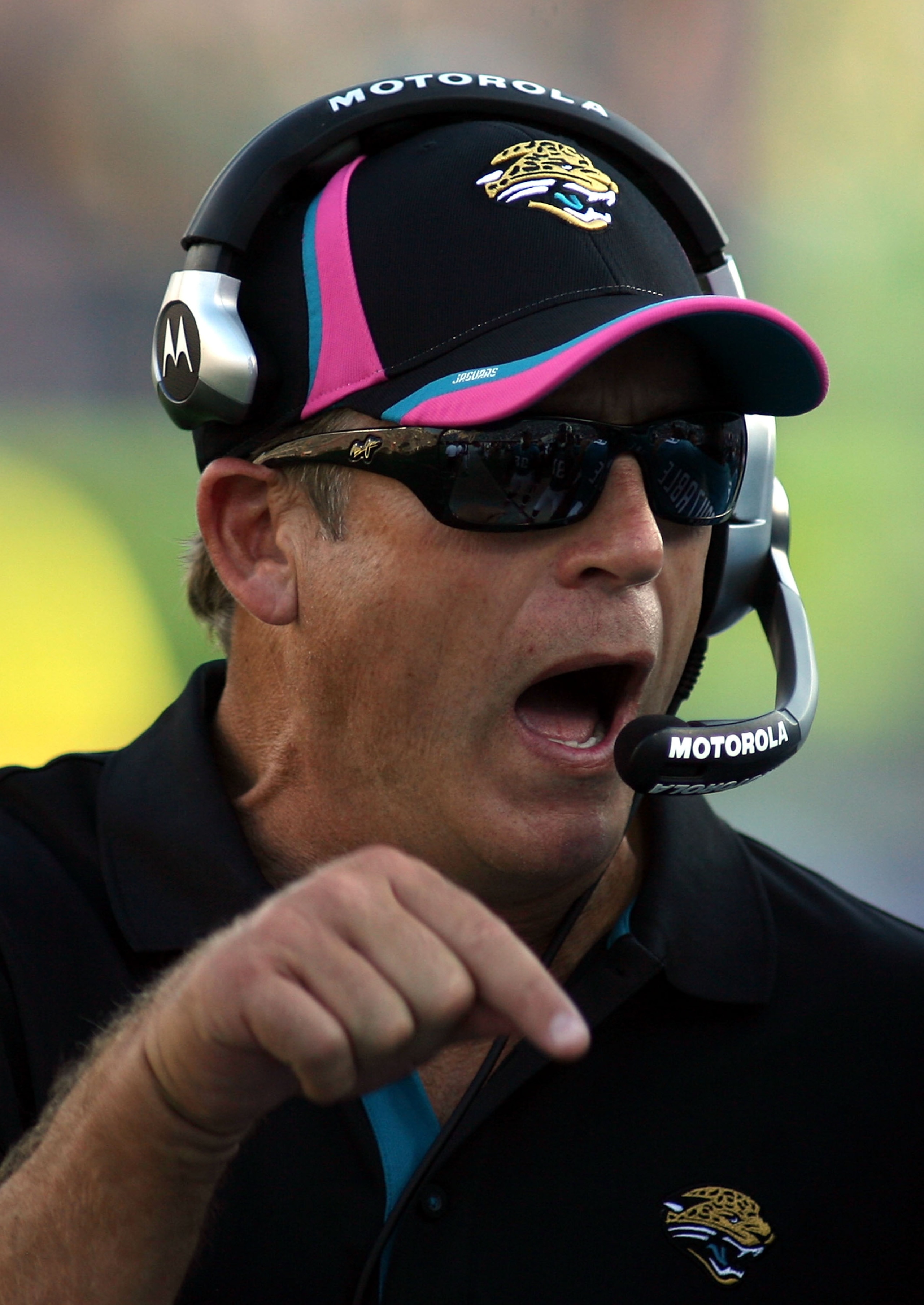 JACKSONVILLE, FL - OCTOBER 03:  Head coach Jack Del Rioof the Jacksonville Jaguars shouts against the Indianapolis Colts at EverBank Field on October 3, 2010 in Jacksonville, Florida.  (Photo by Marc Serota/Getty Images)