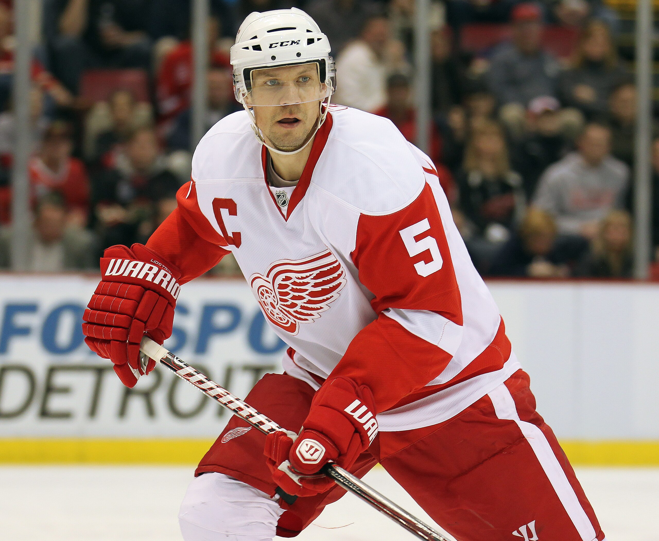 DETROIT, MI - JANUARY 22:  Nicklas Lidstrom #5 of the Detroit Red Wings skates in a game against the Chicago Black Hawks on January 22, 2011 at the Joe Louis Arena in Detroit, Michigan. The Hawks defeated the Wings 4-1. (Photo by Claus Andersen/Getty Imag
