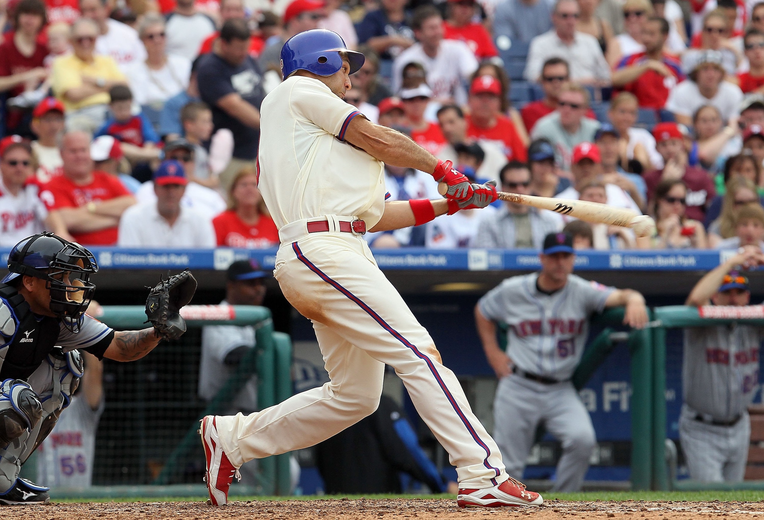 PHILADELPHIA - MAY 01:  Raul Ibanez #29 of the Philadelphia Phillies in action against the New York Mets at Citizens Bank Park on May 1, 2010 in Philadelphia, Pennsylvania. The Phillies defeated the Mets 10-0.  (Photo by Jim McIsaac/Getty Images)