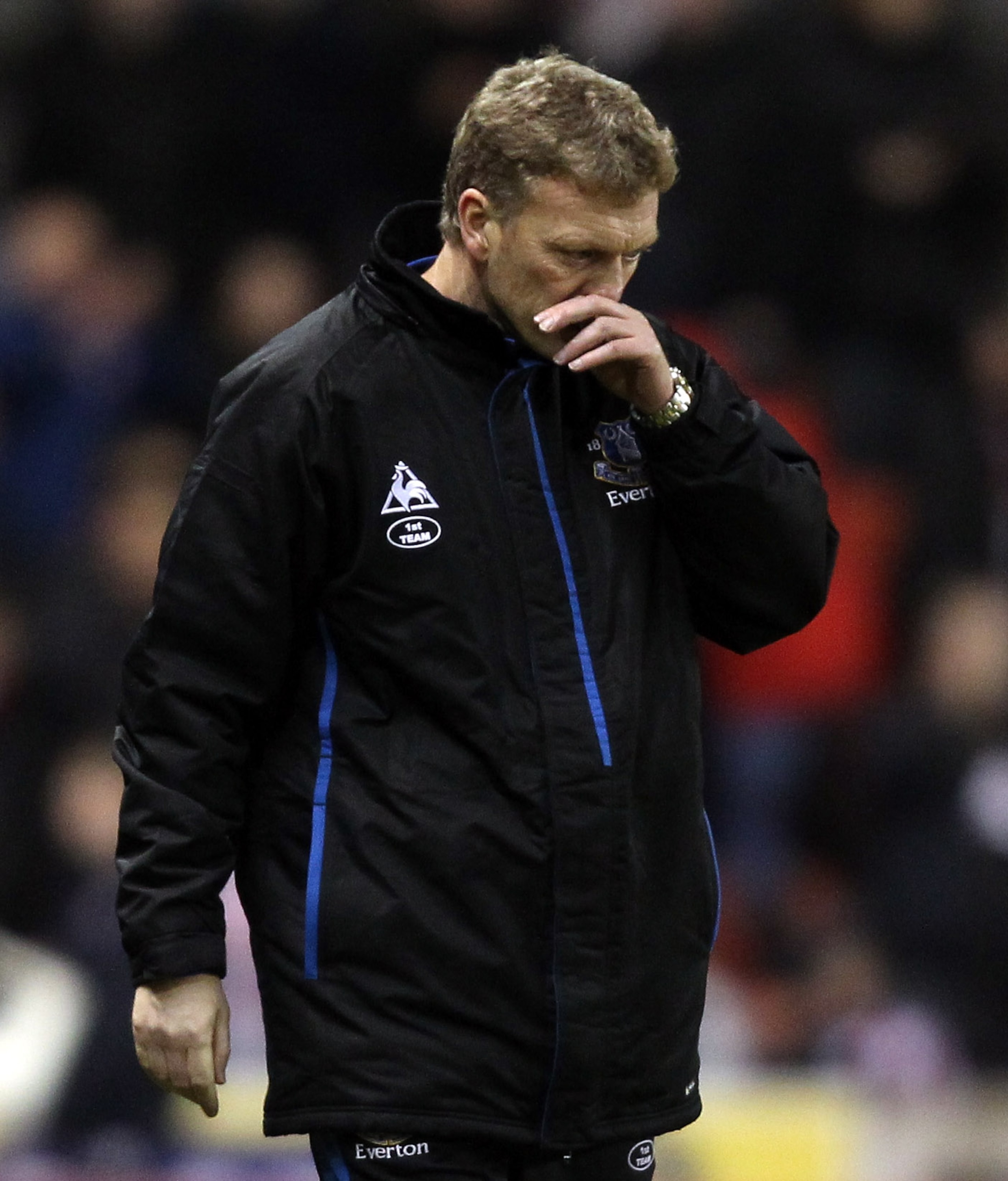 STOKE ON TRENT, ENGLAND - JANUARY 01: David Moyes manager of Everton during the Barclays Premier League match between Stoke City and Everton at the Britannia Stadium on January 1, 2011 in Stoke on Trent, England. (Photo by Ross Kinnaird/Getty Images) STOKE ON TRENT, ENGLAND - JANUARY 01: David Moyes manager of Everton during the Barclays Premier League match between Stoke City and Everton at the Britannia Stadium on January 1, 2011 in Stoke on Trent, England. (Photo by Ross Kinnaird/Getty Images)