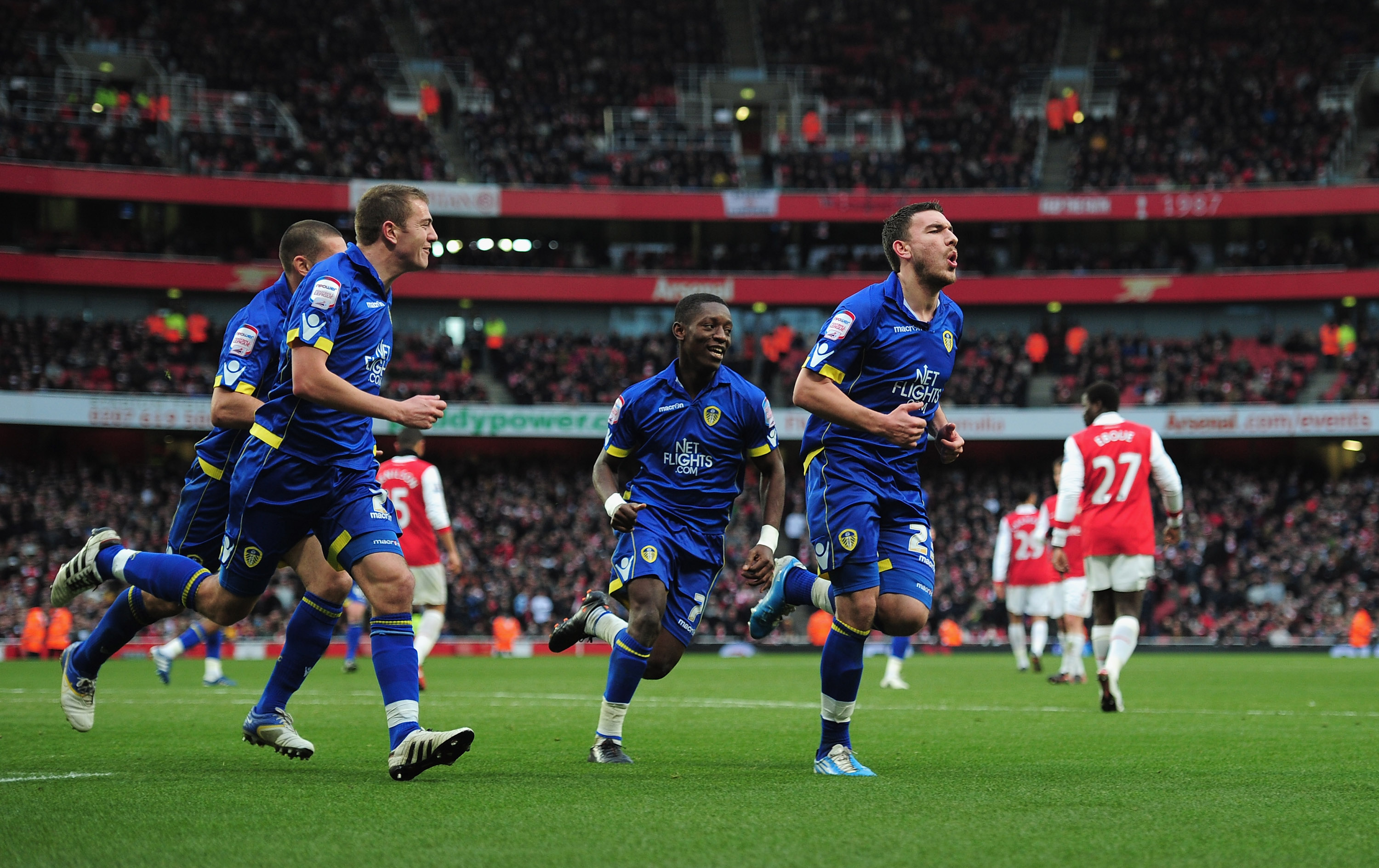 LONDON, ENGLAND - JANUARY 08:  Robert Snodgrass of Leeds United celebrates after scoring a penalty during the FA Cup sponsored by E.ON 3rd Round match between Arsenal and Leeds United at Emirates Stadium on January 8, 2011 in London, England.  (Photo by S