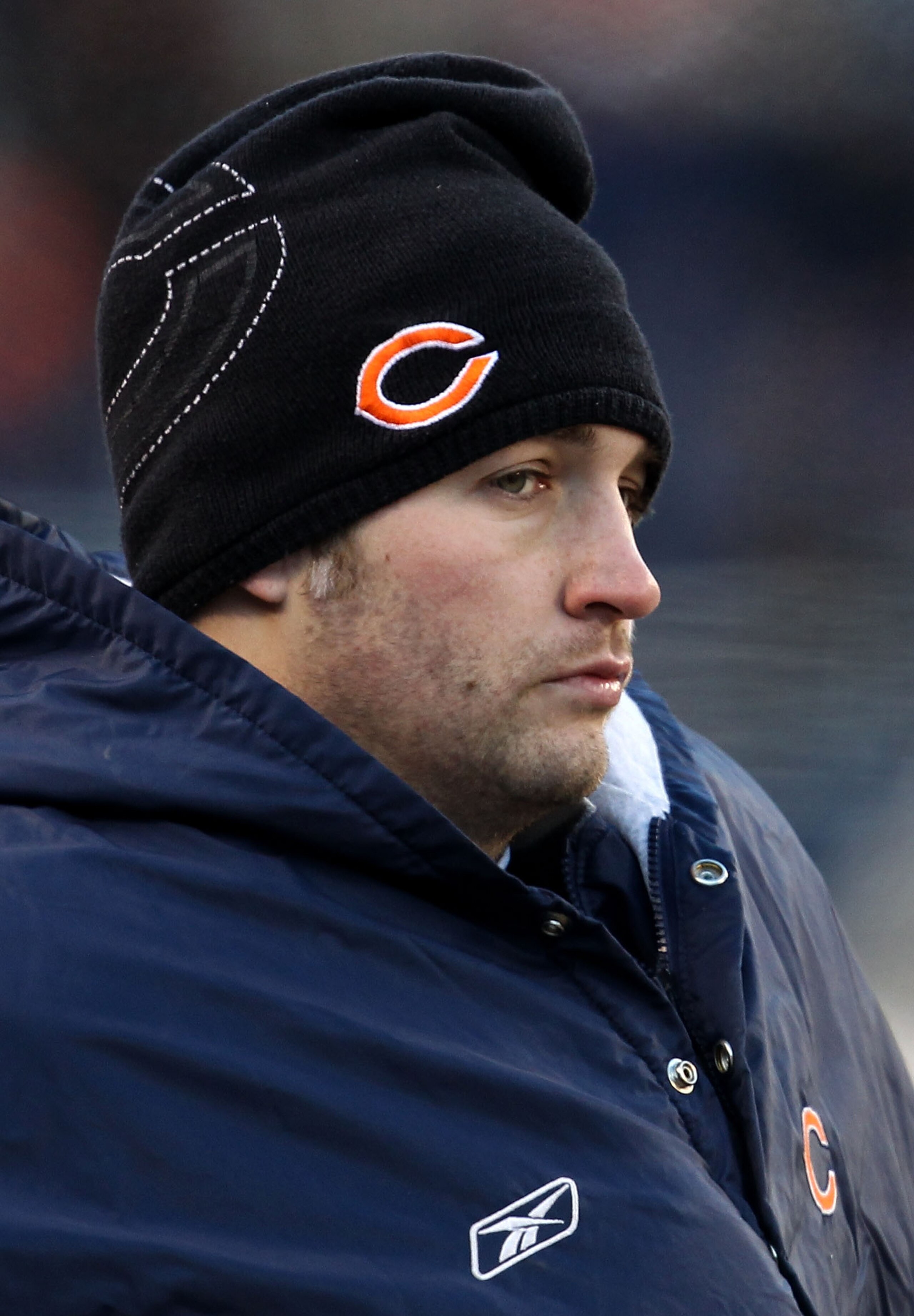 CHICAGO, IL - JANUARY 23: Quarterback Jay Cutler #6 of the Chicago Bears on the sideline in the third quarter after leaving the game with an injury against the Green Bay Packers in the NFC Championship Game at Soldier Field on January 23, 2011 in Chicago CHICAGO, IL - JANUARY 23: Quarterback Jay Cutler #6 of the Chicago Bears on the sideline in the third quarter after leaving the game with an injury against the Green Bay Packers in the NFC Championship Game at Soldier Field on January 23, 2011 in Chicago