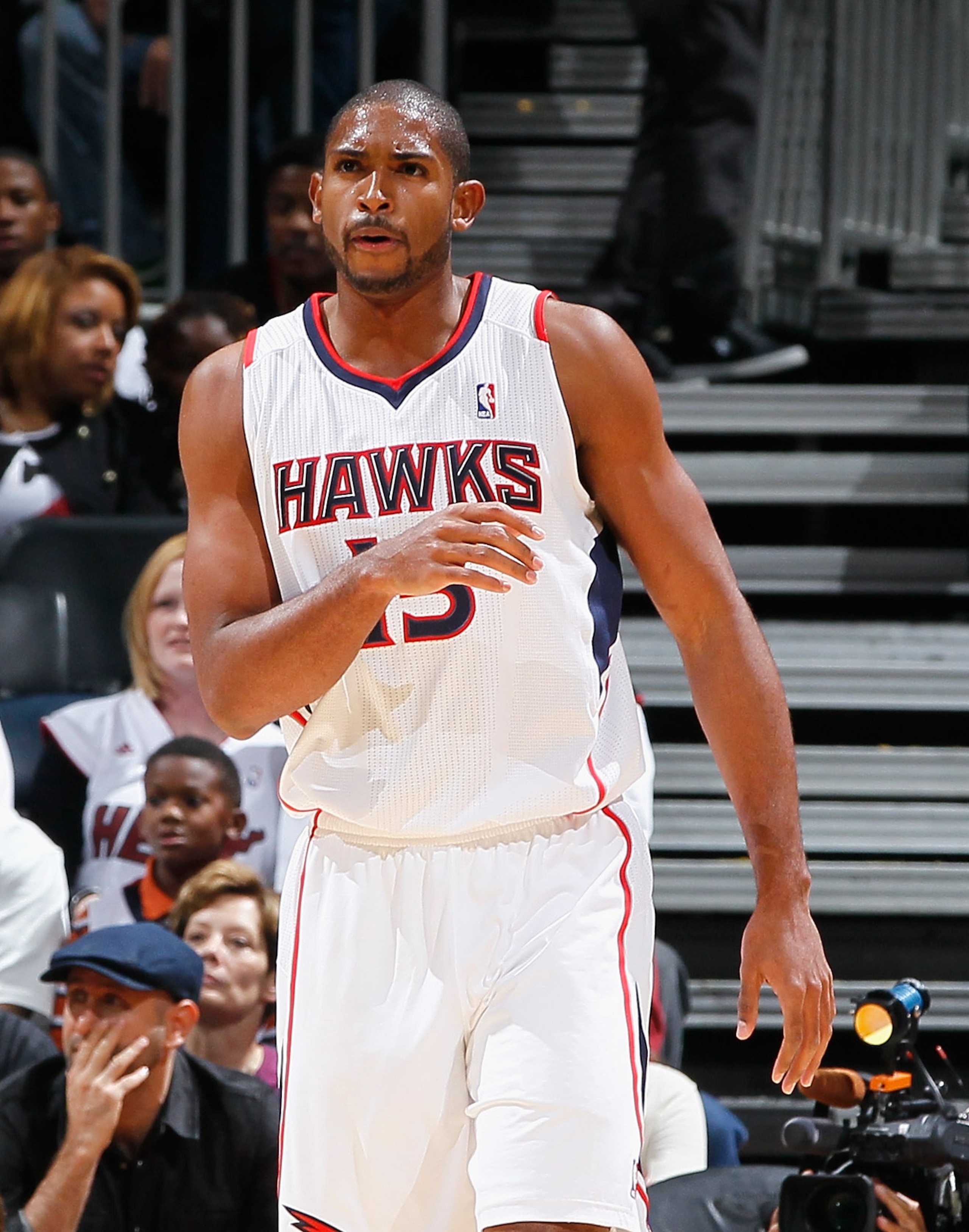 ATLANTA - OCTOBER 21: Al Horford #15 of the Atlanta Hawks against the Miami Heat at Philips Arena on October 21, 2010 in Atlanta, Georgia. (Photo by Kevin C. Cox/Getty Images) ATLANTA - OCTOBER 21: Al Horford #15 of the Atlanta Hawks against the Miami Heat at Philips Arena on October 21, 2010 in Atlanta, Georgia. (Photo by Kevin C. Cox/Getty Images)