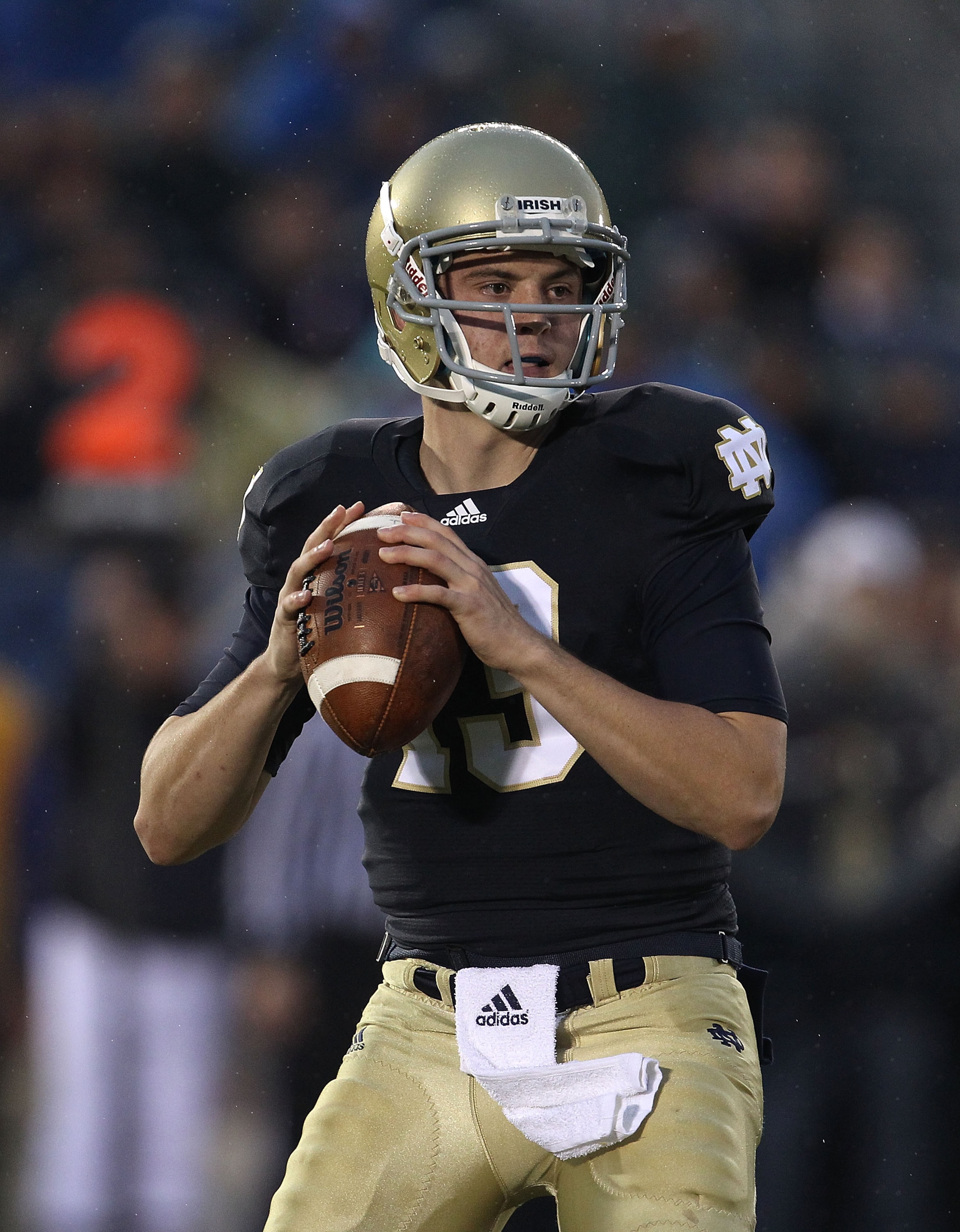 SOUTH BEND, IN - NOVEMBER 13: Tommy Rees #13 of the Notre Dame Fighting Irish looks for a receiver against the Utah Utes at Notre Dame Stadium on November 13, 2010 in South Bend, Indiana. Notre Dame defeated Utah 28-3. (Photo by Jonathan Daniel/Getty Imag