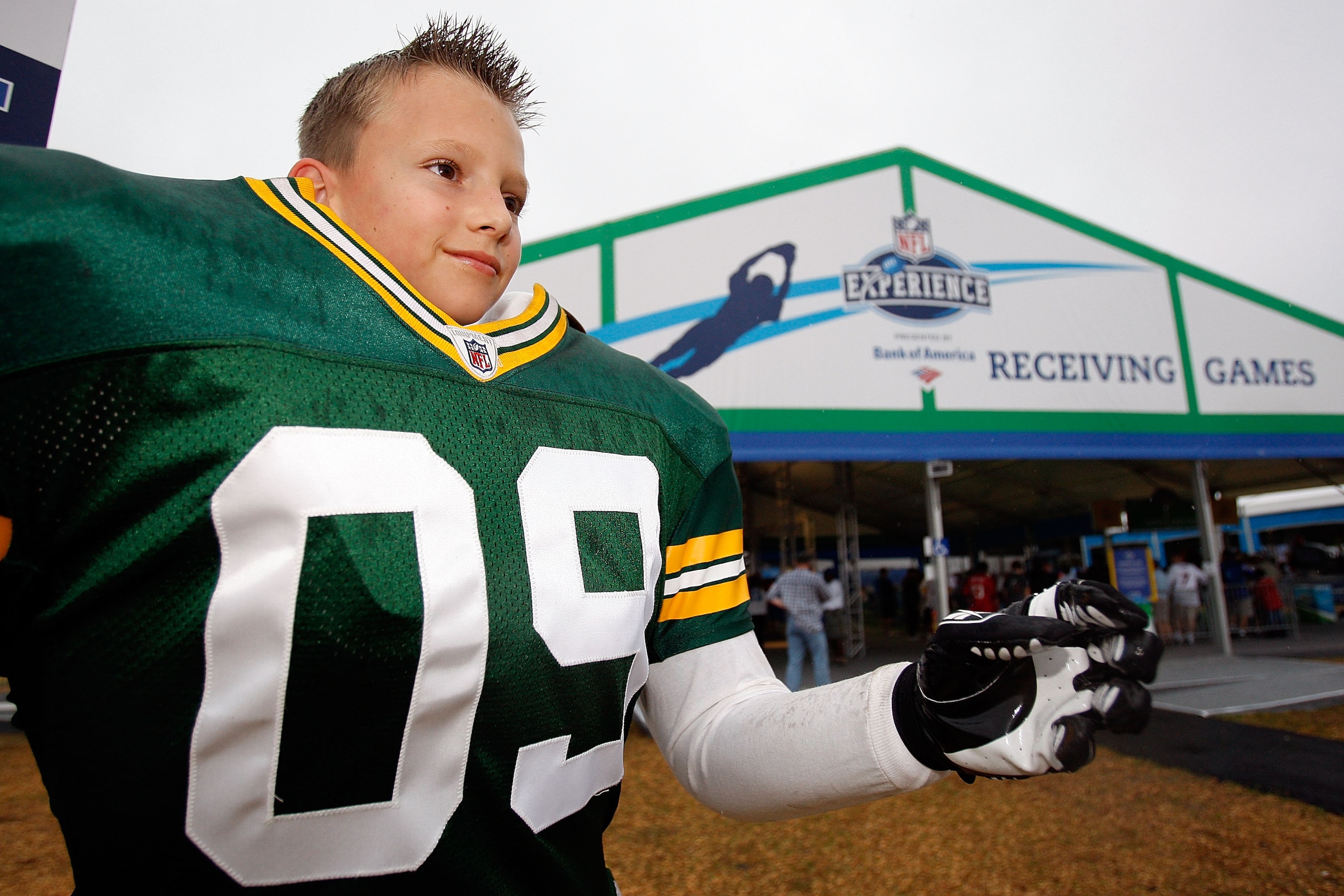 TAMPA, FL - JANUARY 29:  Hunter Malpeli poses for a photo at the NFL Experience on January 29, 2009 at Raymond James Stadium in Tampa, Florida.  (Photo by Chris Graythen/Getty Images)