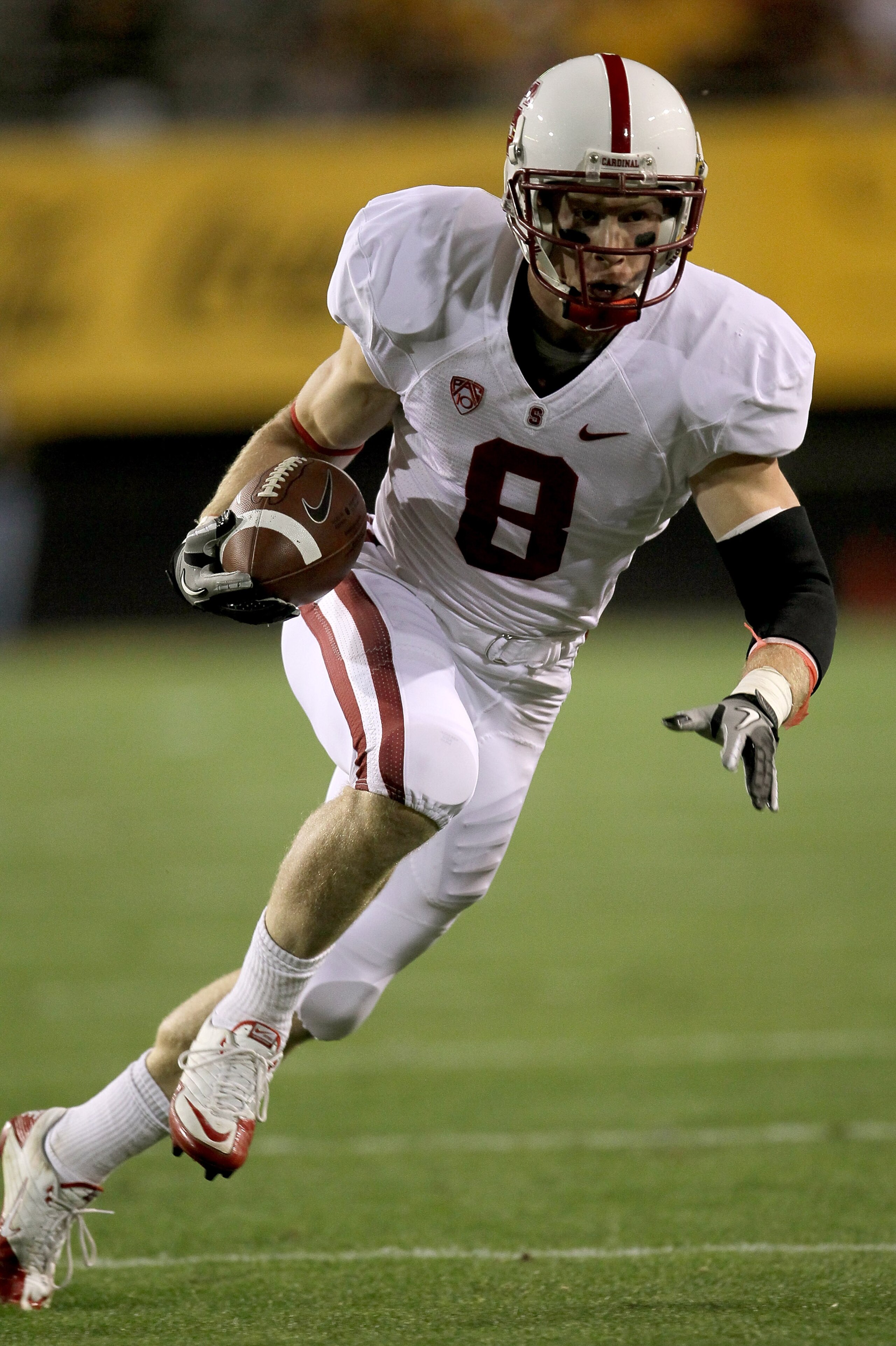 TEMPE, AZ - NOVEMBER 13: Wide receiver Ryan Whalen #8 of the Stanford Cardinal carries the ball against the Arizona State Sun Devils  at Sun Devil Stadium on November 13, 2010 in Tempe, Arizona. (Photo by Stephen Dunn/Getty Images)