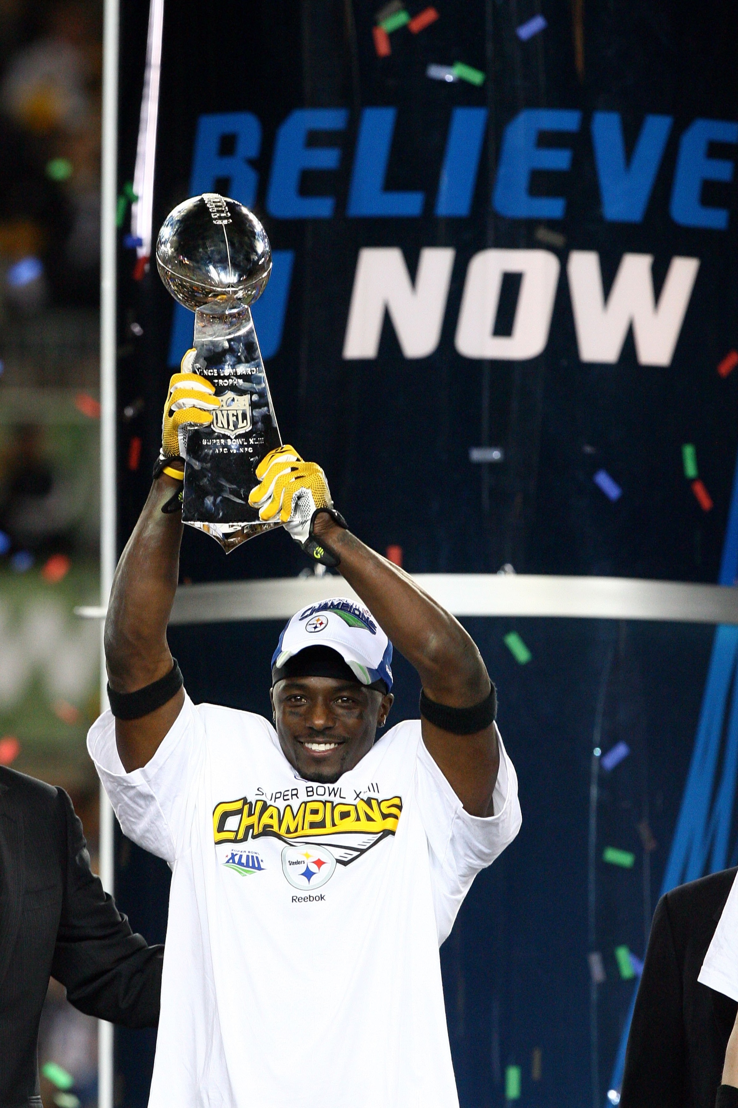 TAMPA, FL - FEBRUARY 01:  Super Bowl MVP Santonio Holmes #10 of the Pittsburgh Steelers celebrates with the Vince Lombardi trophy after their 27-23 win against the Arizona Cardinals during Super Bowl XLIII on February 1, 2009 at Raymond James Stadium in T