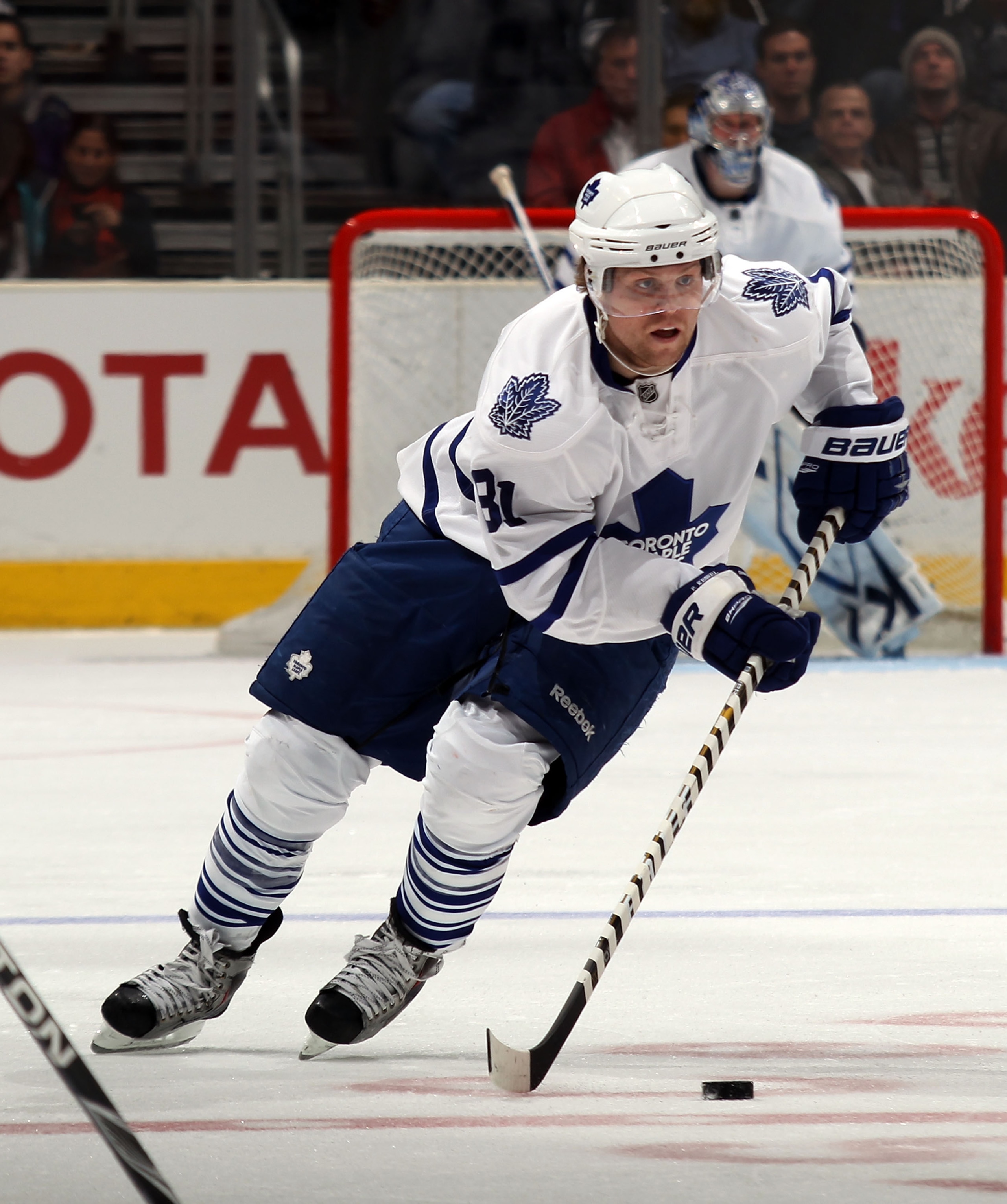 LOS ANGELES, CA - JANUARY 10:  Phil Kessel #81 of the Toronto Maple Leafs skates against the Los Angeles Kings at the Staples Center on January 10, 2011 in Los Angeles, California.  (Photo by Bruce Bennett/Getty Images)