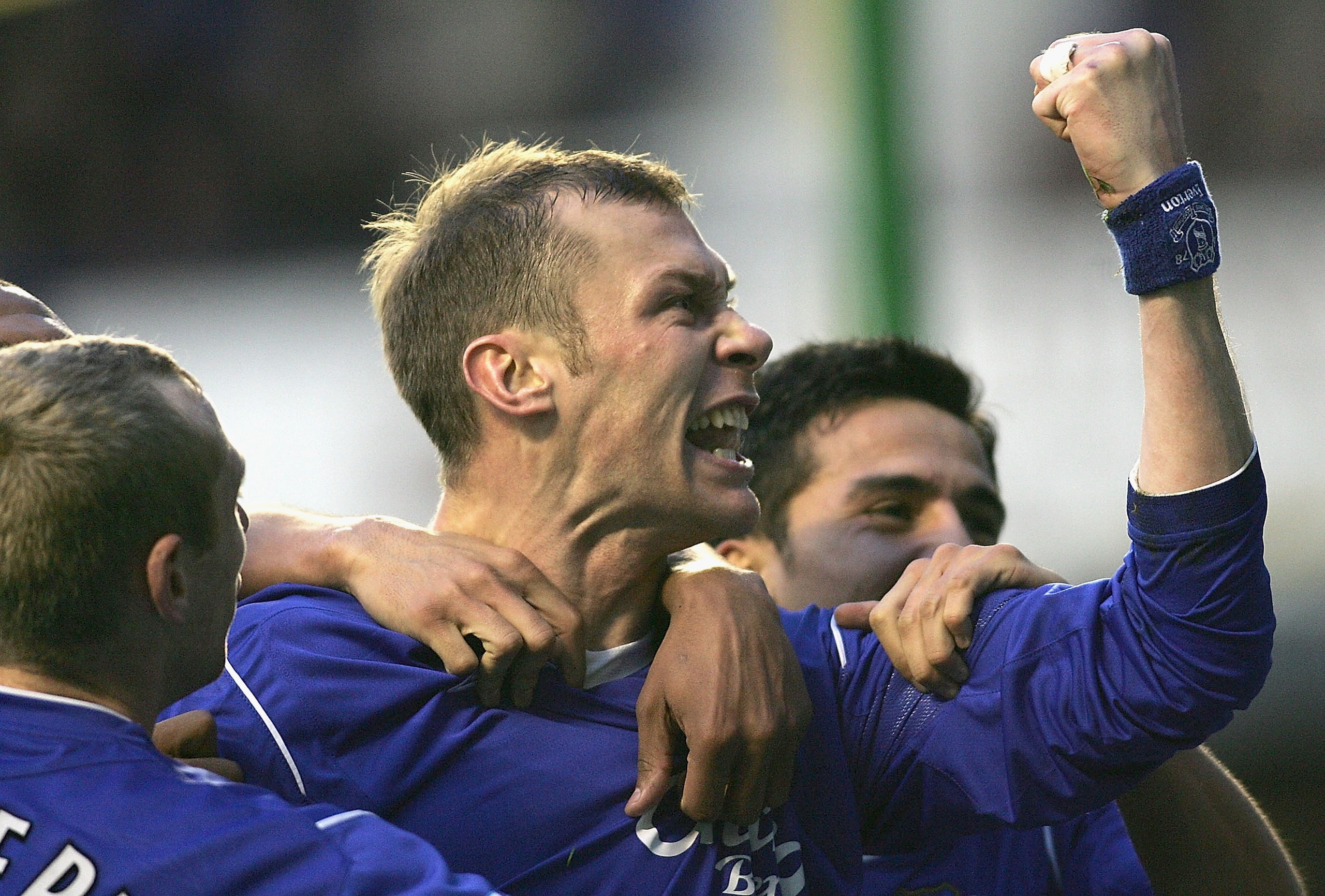 LIVERPOOL, ENGLAND - DECEMBER 4: Duncan Ferguson of Everton celebrates the equaliser during the Barclays Premiership match between Everton and Bolton Wanderers at Goodison Park on December 4, 2004 in Liverpool, England. (Photo by Michael Steele/Getty Ima LIVERPOOL, ENGLAND - DECEMBER 4: Duncan Ferguson of Everton celebrates the equaliser during the Barclays Premiership match between Everton and Bolton Wanderers at Goodison Park on December 4, 2004 in Liverpool, England. (Photo by Michael Steele/Getty Ima