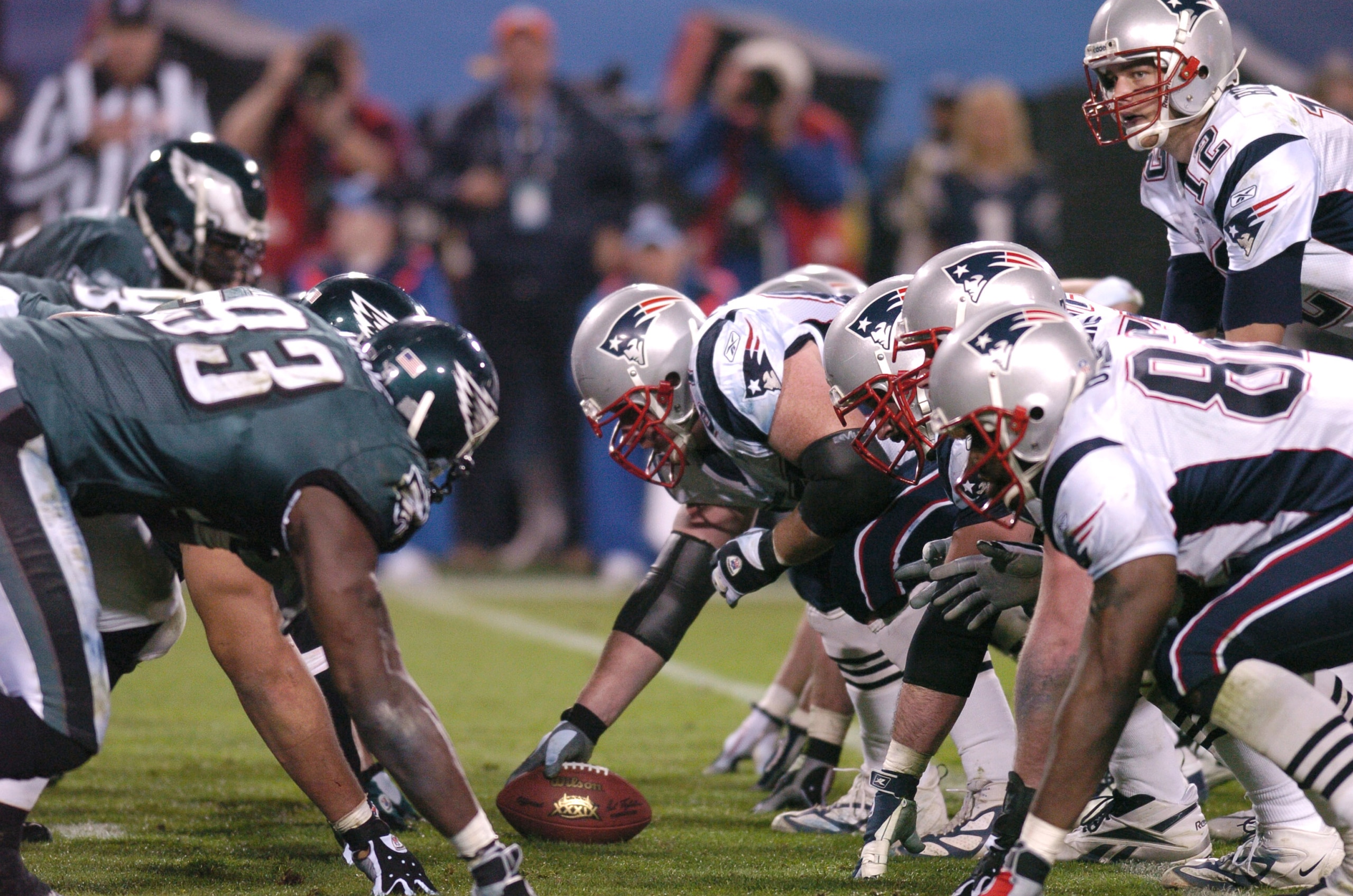 The line of scrimmage during Super Bowl XXXIX between the Philadelphia Eagles and the New England Patriots at Alltel Stadium in Jacksonville, Florida on February 6, 2005.  (Photo by Al Messerschmidt/Getty Images)