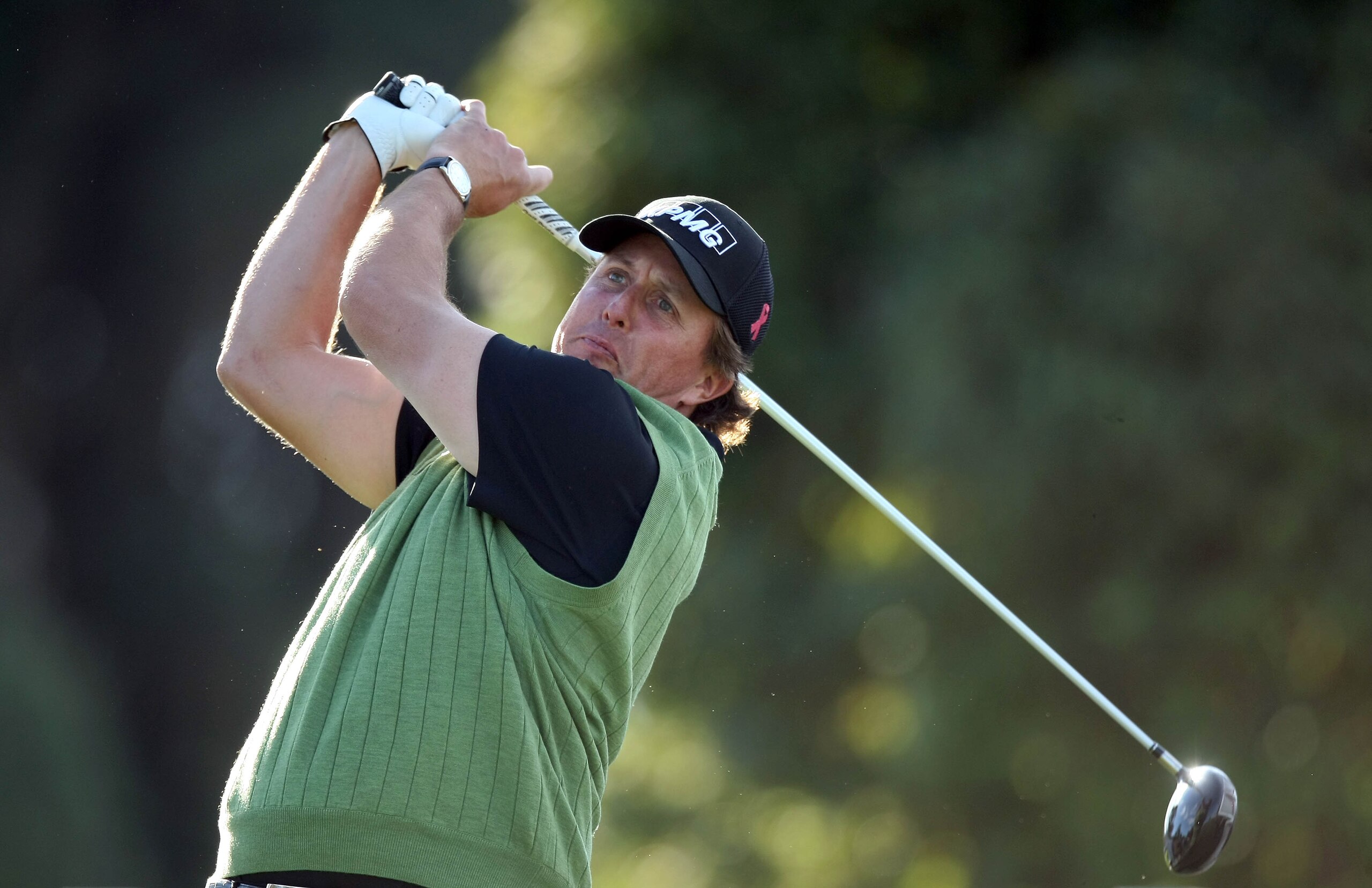 LA JOLLA, CA- JANUARY 26: Phil Mickelson tees off the 18th hole during the Pro-Am at the Farmers Insurance Open at Torrey Pines on January 26, 2011 in La Jolla, California. (Photo by Donald Miralle/Getty Images) LA JOLLA, CA- JANUARY 26: Phil Mickelson tees off the 18th hole during the Pro-Am at the Farmers Insurance Open at Torrey Pines on January 26, 2011 in La Jolla, California. (Photo by Donald Miralle/Getty Images)