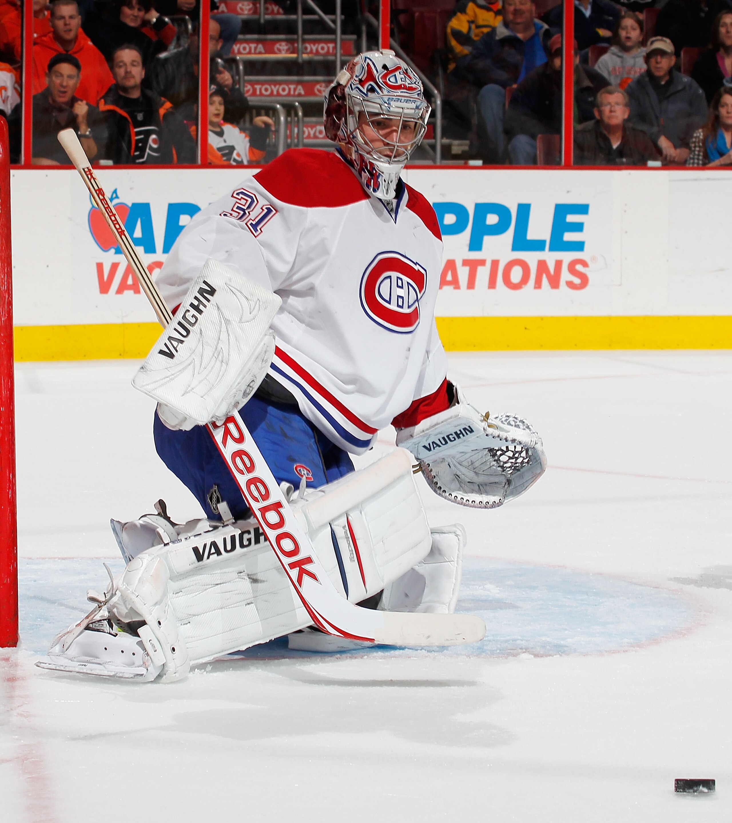 PHILADELPHIA, PA - JANUARY 25:  Goalie Carey Price #31 of the Montreal Canadiens makes a save in an NHL hockey game against the Philadelphia Flyers at the Wells Fargo Center on January 25, 2011 in Philadelphia, Pennsylvania.  (Photo by Paul Bereswill/Gett