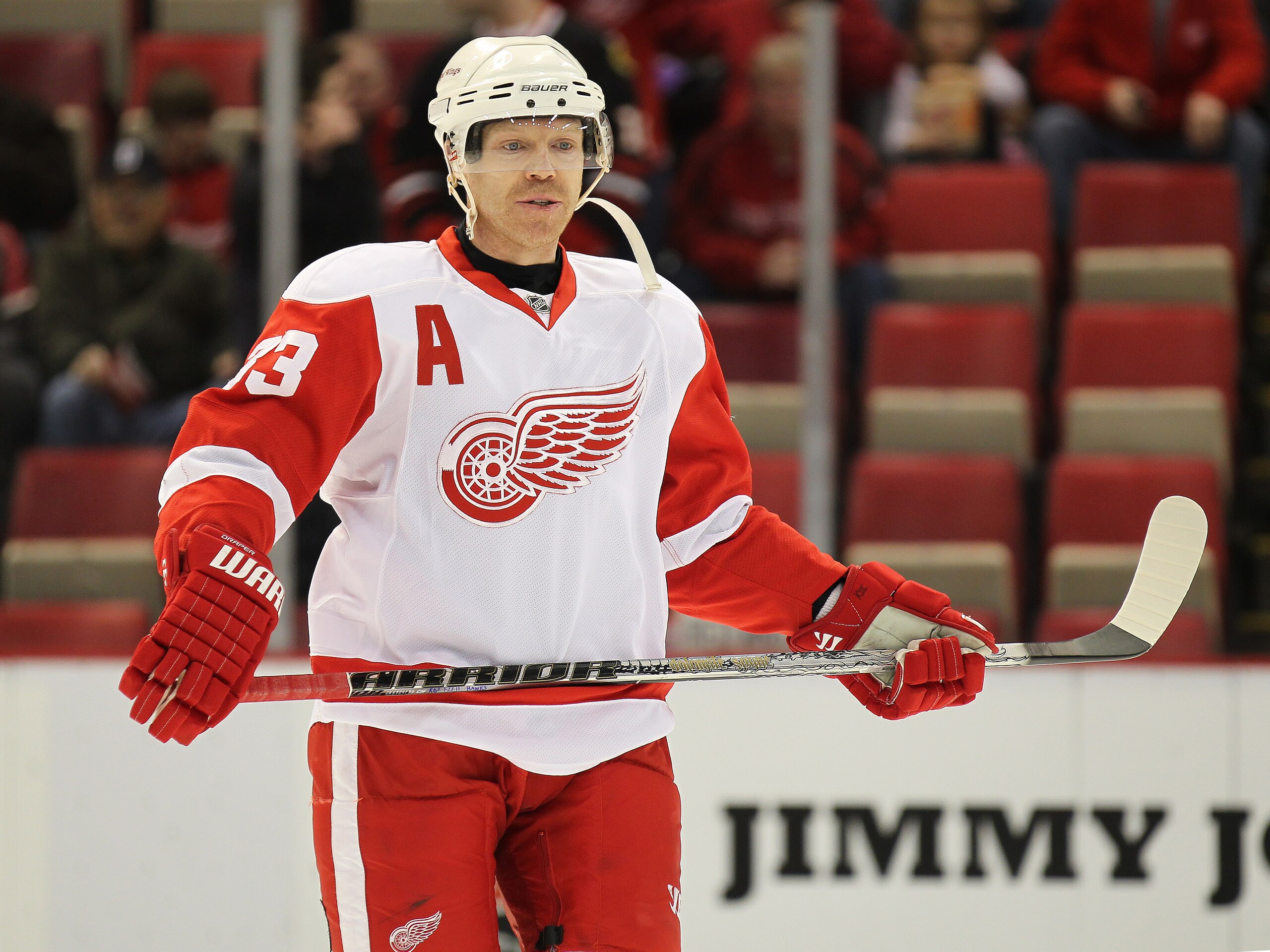 DETROIT, MI - JANUARY 22:  Kris Draper #33 of the Detroit Red Wings skates in a game against the Chicago Black Hawks on January 22, 2011 at the Joe Louis Arena in Detroit, Michigan. The Hawks defeated the Wings 4-1. (Photo by Claus Andersen/Getty Images)