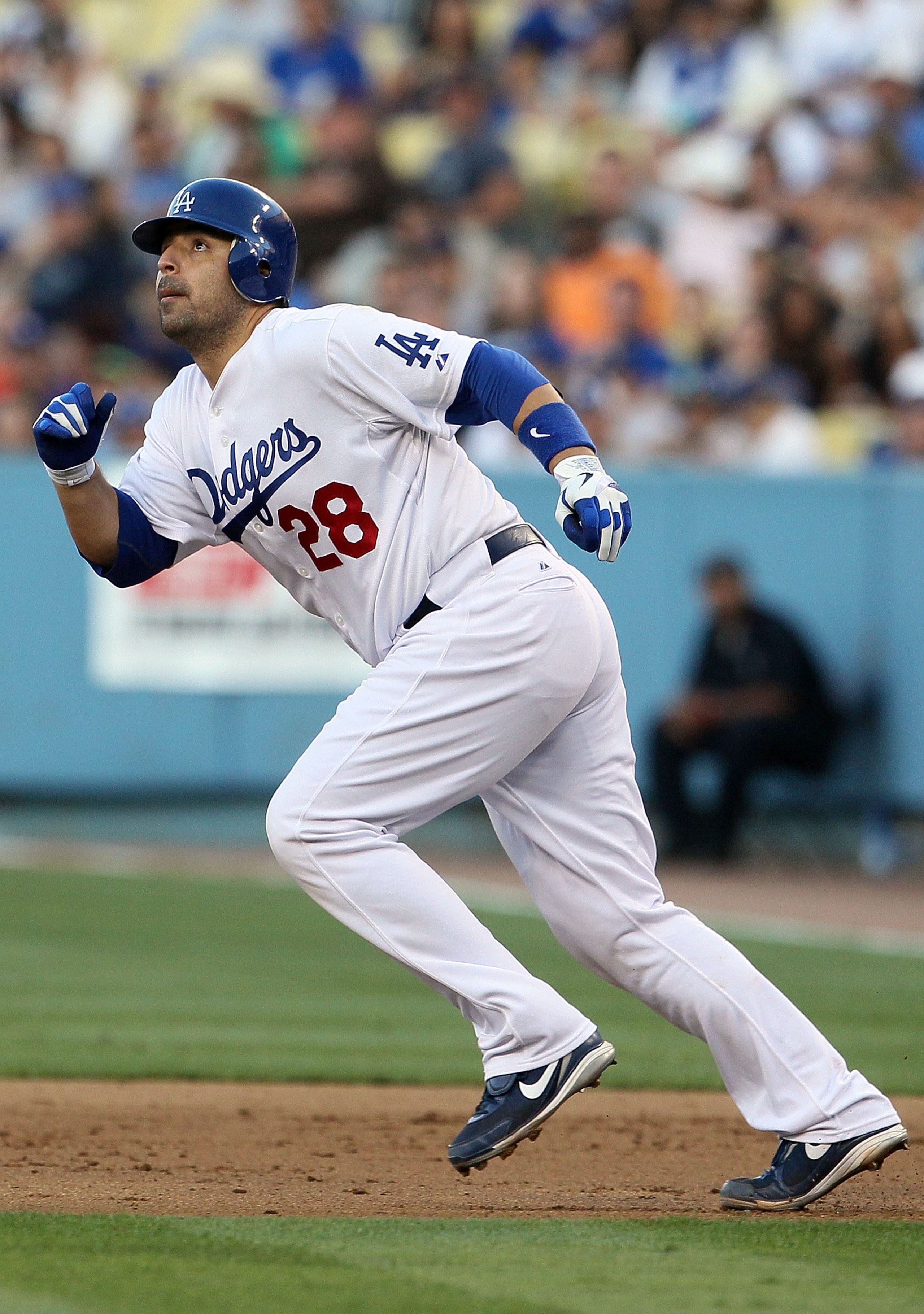 LOS ANGELES, CA - SEPTEMBER 05:  Rod Barajas #28 of the Los Angeles Dodgers plays against the San Francisco Giants during the game at Dodger Stadium on September 5, 2010 in Los Angeles, California.  (Photo by Jeff Gross/Getty Images)