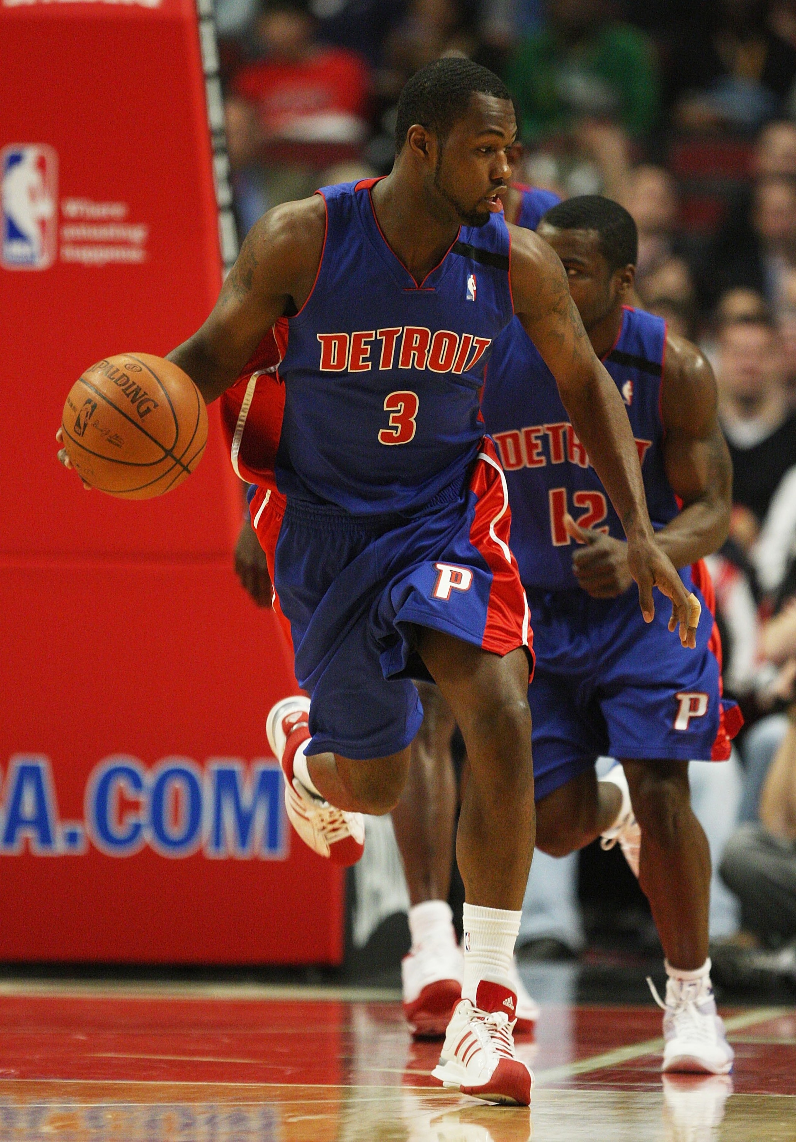 CHICAGO - MARCH 24: Rodney Stuckey #3 of the Detroit Pistons brings the ball upcourt against the Chicago Bulls on March 24, 2009 at the United Center in Chicago, Illinois. The Bulls defeated the Pistons 99-91. NOTE TO USER: User expressly acknowledges and CHICAGO - MARCH 24: Rodney Stuckey #3 of the Detroit Pistons brings the ball upcourt against the Chicago Bulls on March 24, 2009 at the United Center in Chicago, Illinois. The Bulls defeated the Pistons 99-91. NOTE TO USER: User expressly acknowledges and